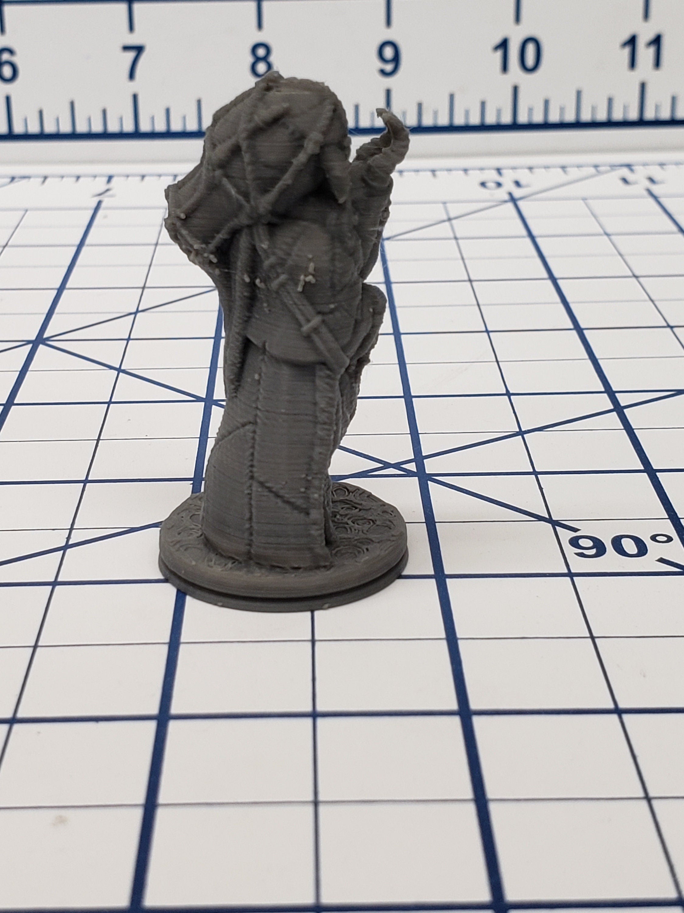 Wilds of Wintertide - Krampus Mini - Hero's Hoard - DND - Pathfinder - Dungeons & Dragons - RPG - Tabletop - EC3D - Miniature - 28 mm