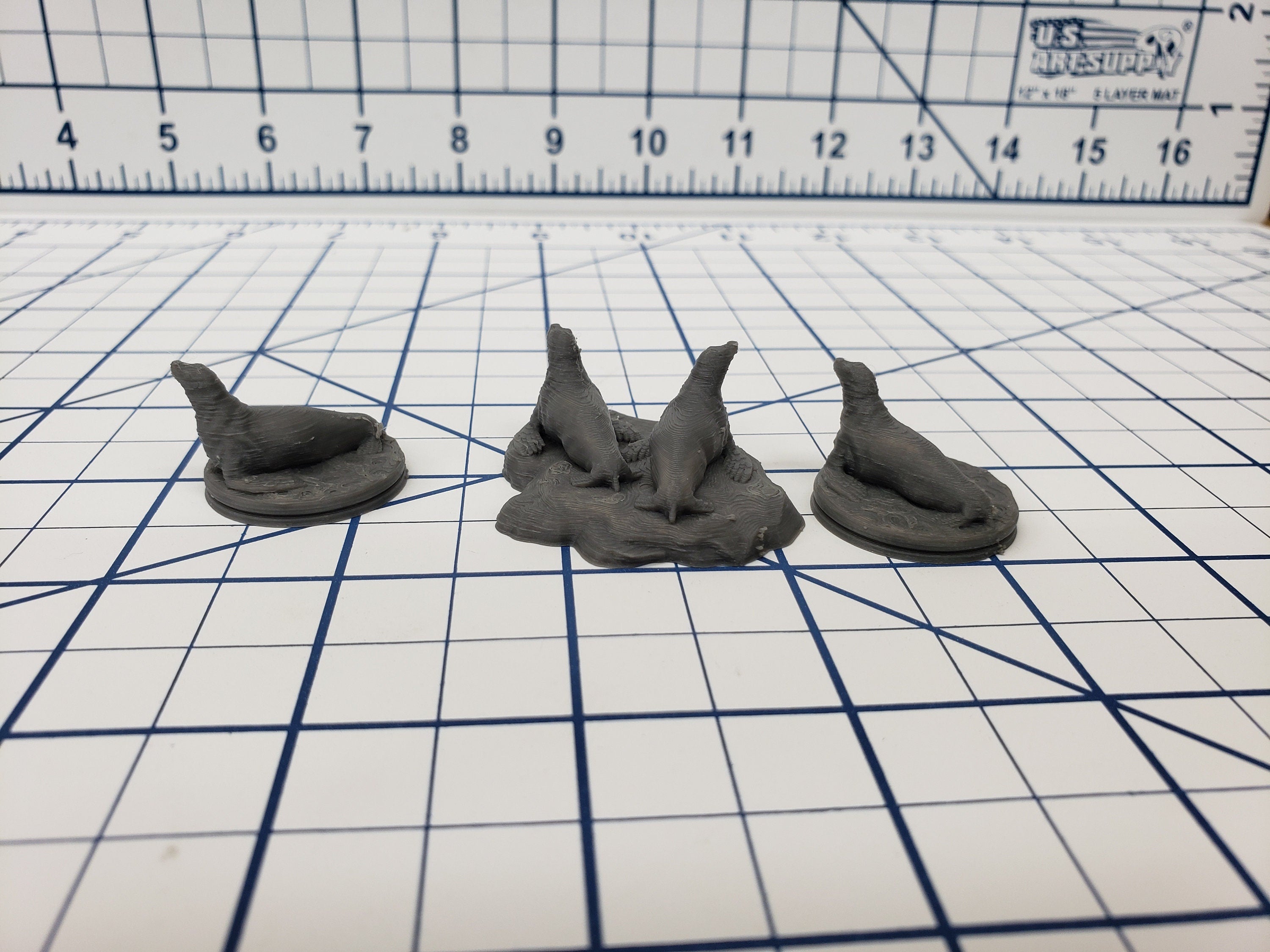 Wilds of Wintertide - Arctic Animals (Seals, Penguins, Walrus) Minis - DND - Pathfinder - Dungeons & Dragons - RPG - Tabletop - EC3D