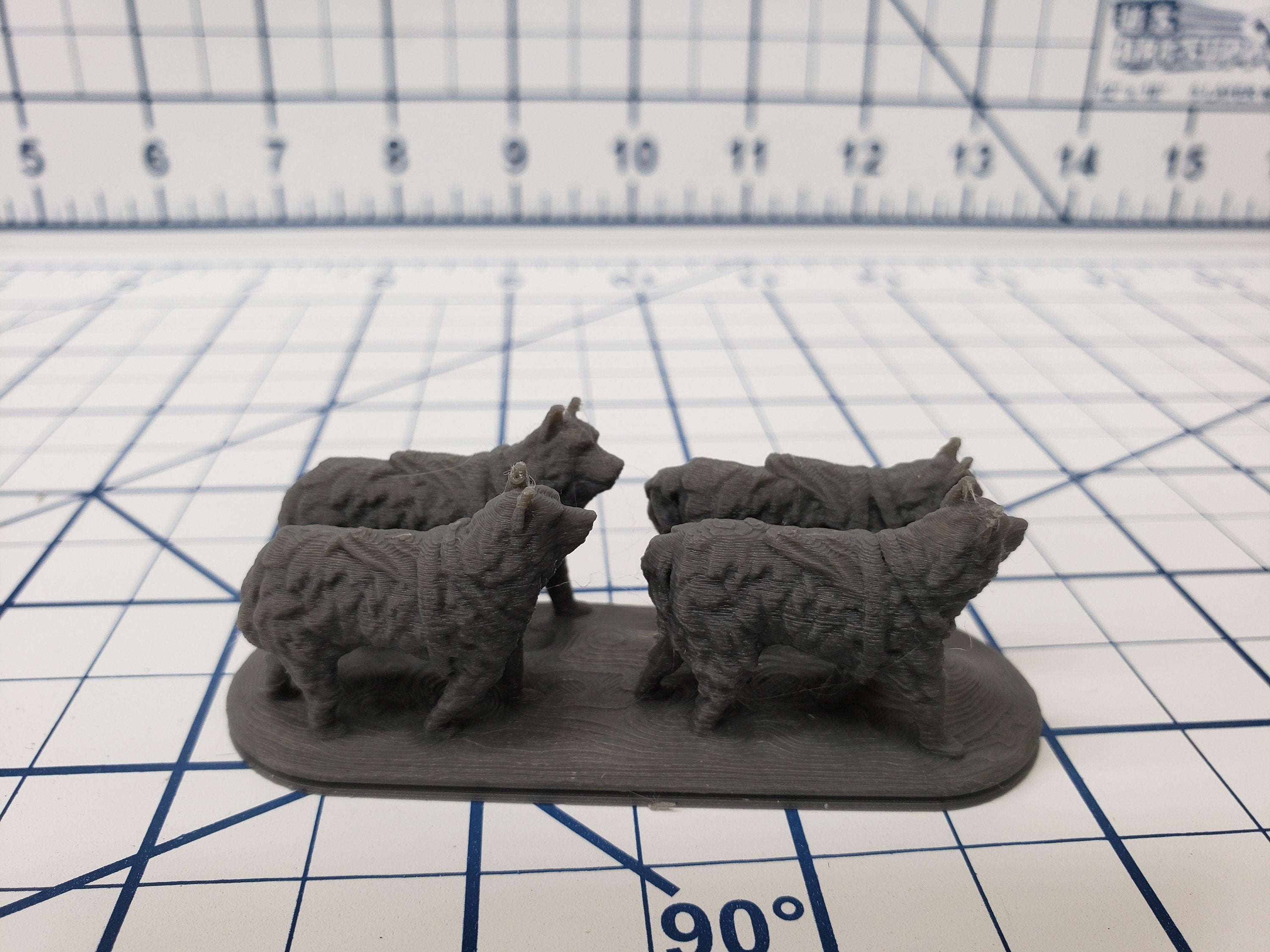 The Wilds of Wintertide - Set of Sled Dogs Minis - Hero's Hoard - DND - Pathfinder - Dungeons & Dragons - RPG - Tabletop - EC3D - Miniature