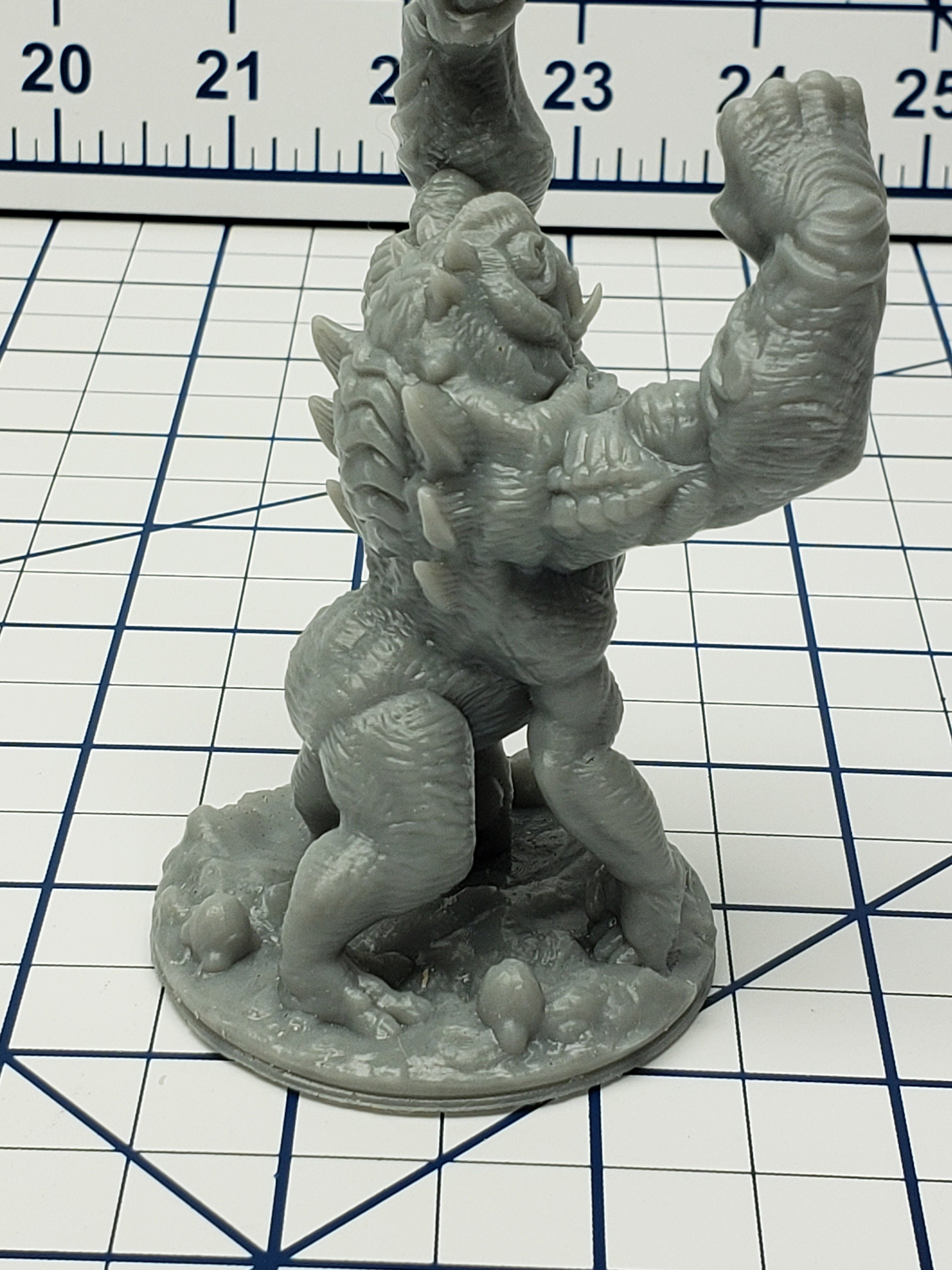 Alien Prime Ape Mini - Ignis Quadrant - Hero's Hoard - Cyberpunk - Starfinder - Science Fiction - Syfy - RPG - Tabletop - EC3D - Miniature