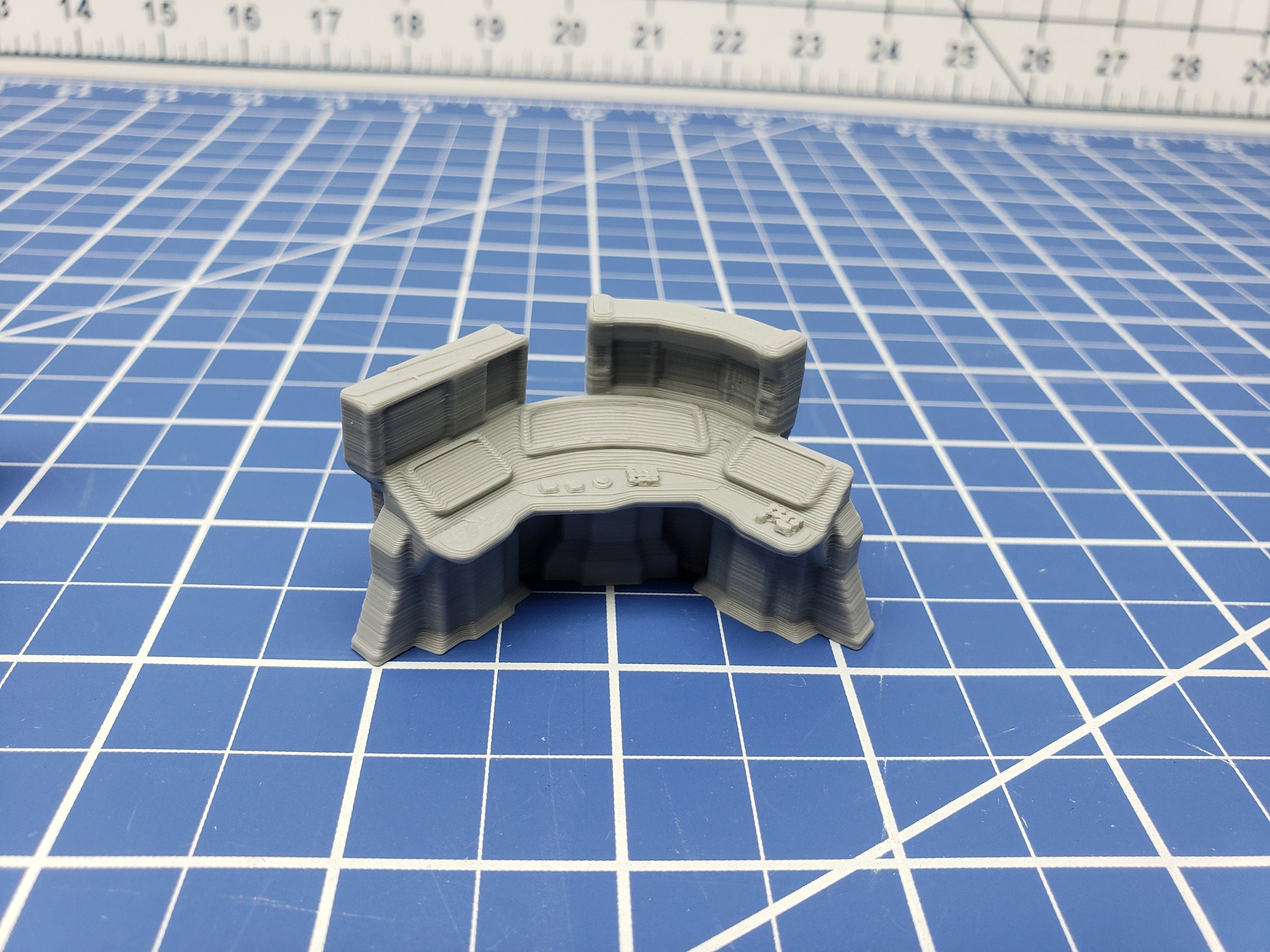 Terminal and Computer Set - Ignis Quadrant - Starfinder - Cyberpunk - Science Fiction - Syfy - RPG - Tabletop - Scatter - Terrain