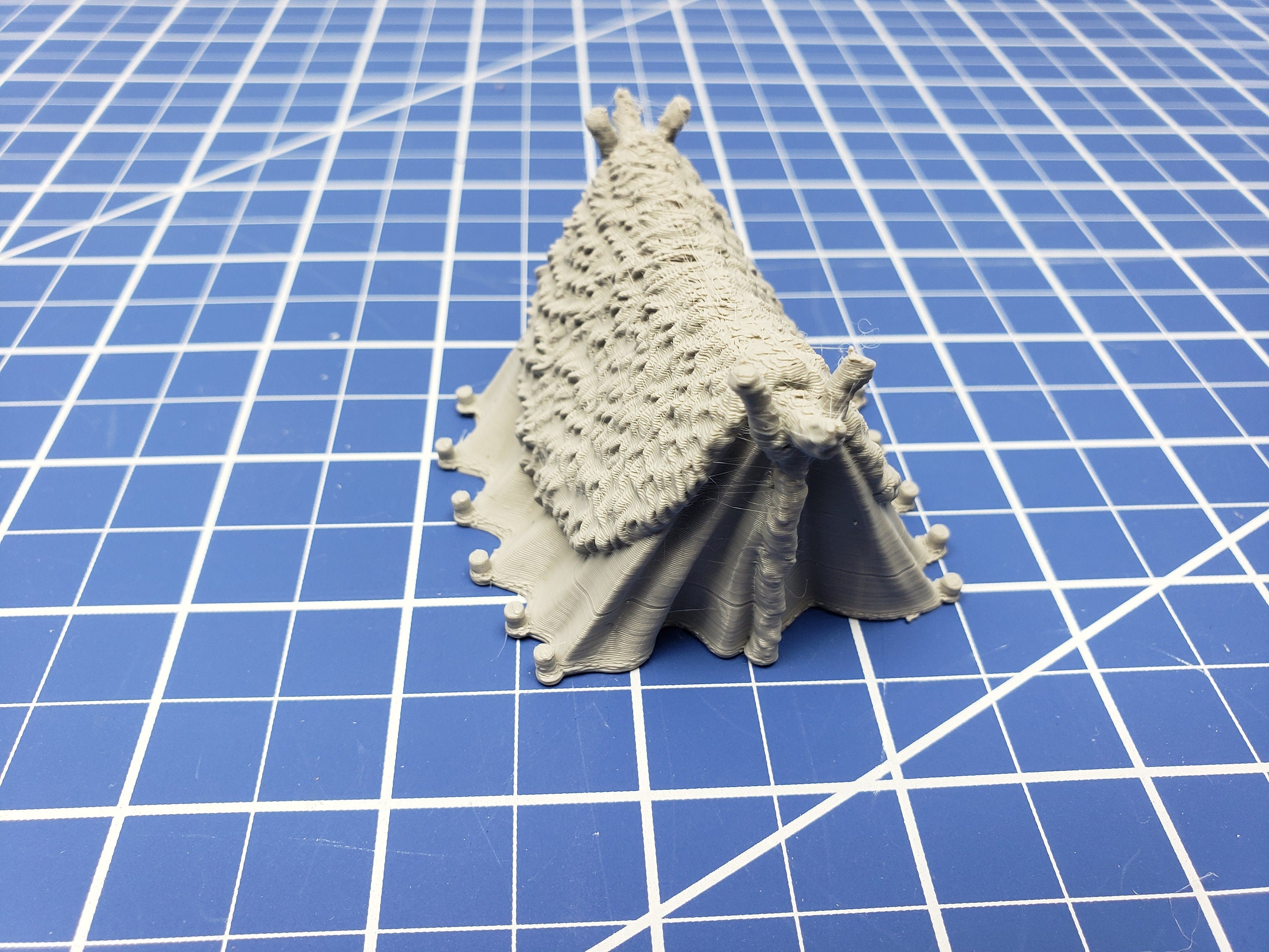 Shadowgrove Campsite Items - Dragonshire - Fat Dragon Games - DND - Pathfinder - RPG - Terrain - 28 mm / 1" - Dungeon & Dragons -