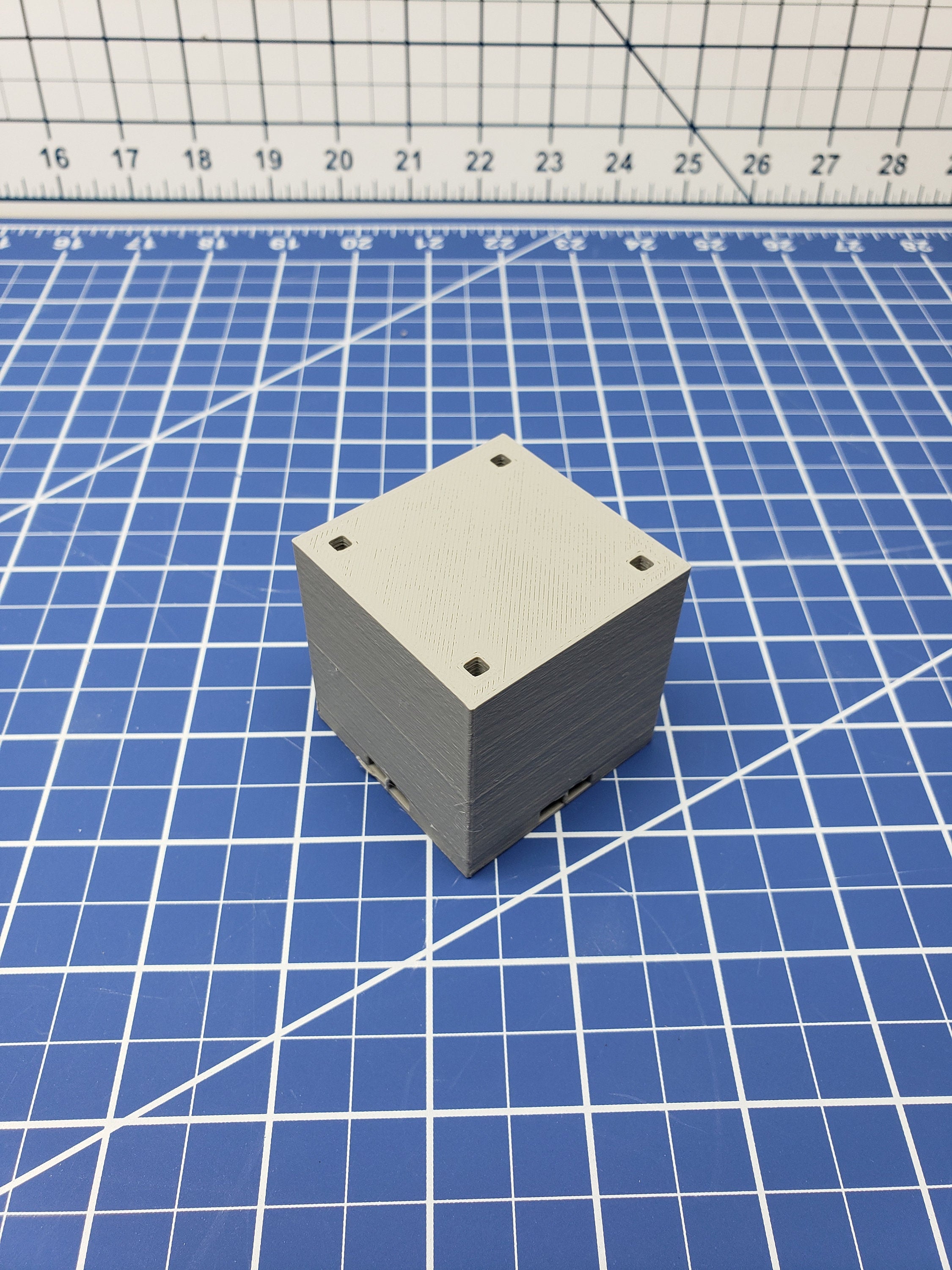 Riser Tiles - Fat Dragon Games - DND - Pathfinder - RPG - Terrain - 28 mm / 1" - Dungeon & Dragons -