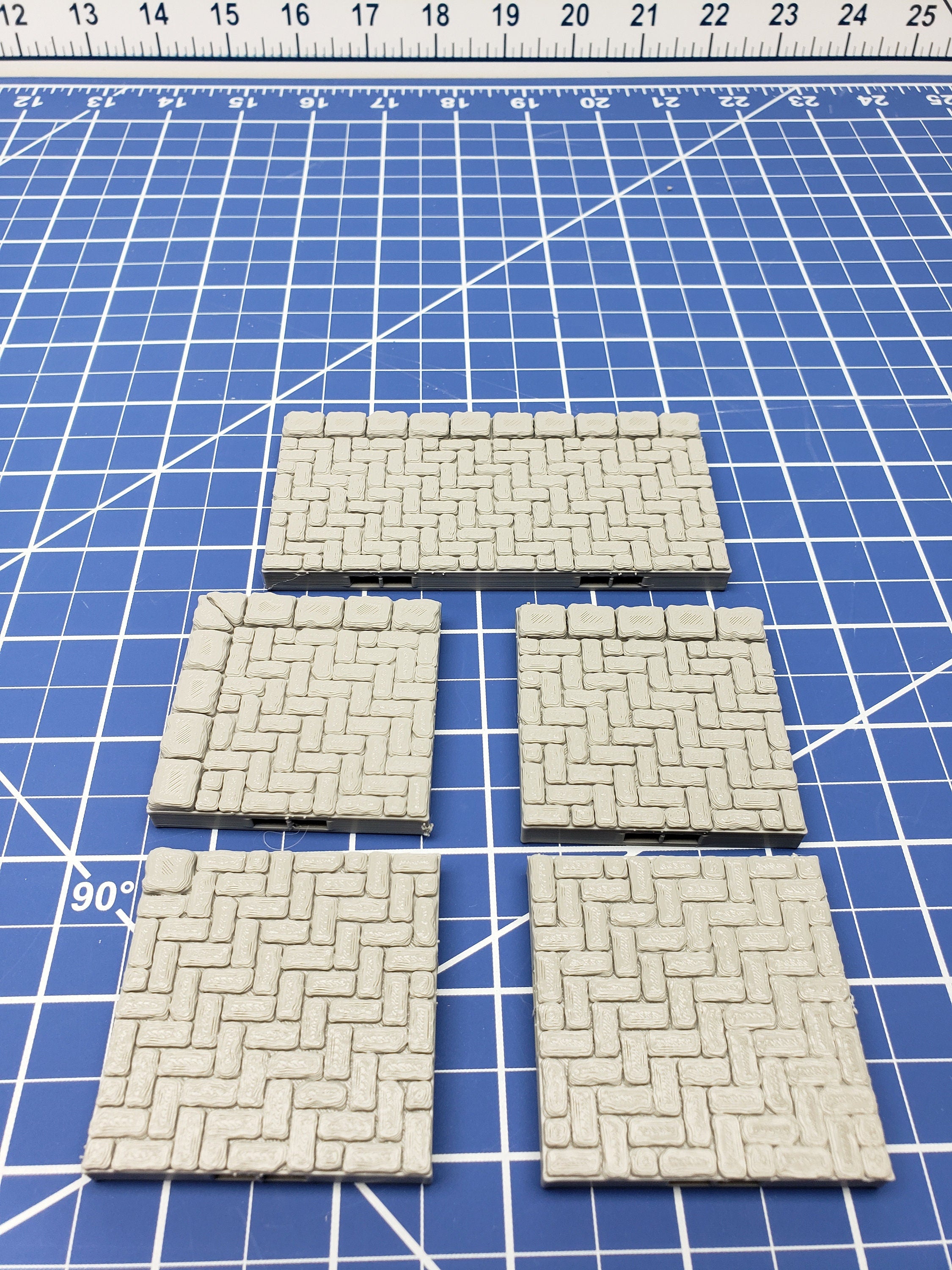 Sidewalk Tiles - Dragonshire - Fat Dragon Games - DND - Pathfinder - RPG - Terrain - 28 mm / 1" - Dungeon & Dragons -
