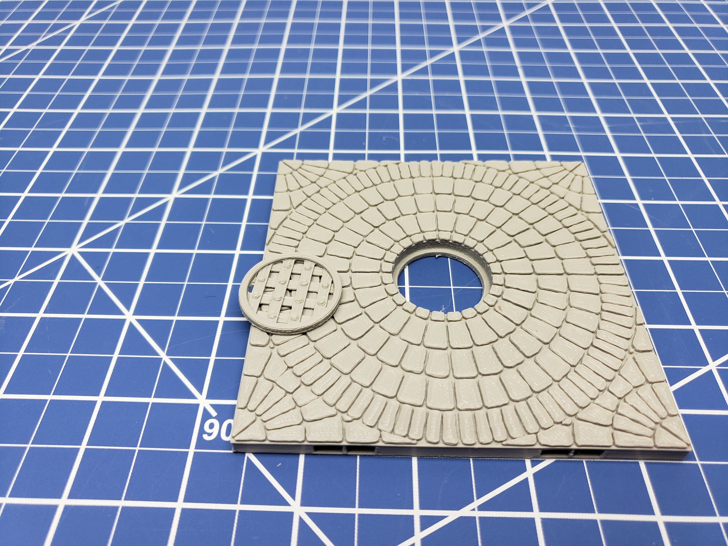 Street Tiles - Dragonshire - Fat Dragon Games - DND - Pathfinder - RPG - Terrain - 28 mm / 1" - Dungeon & Dragons -