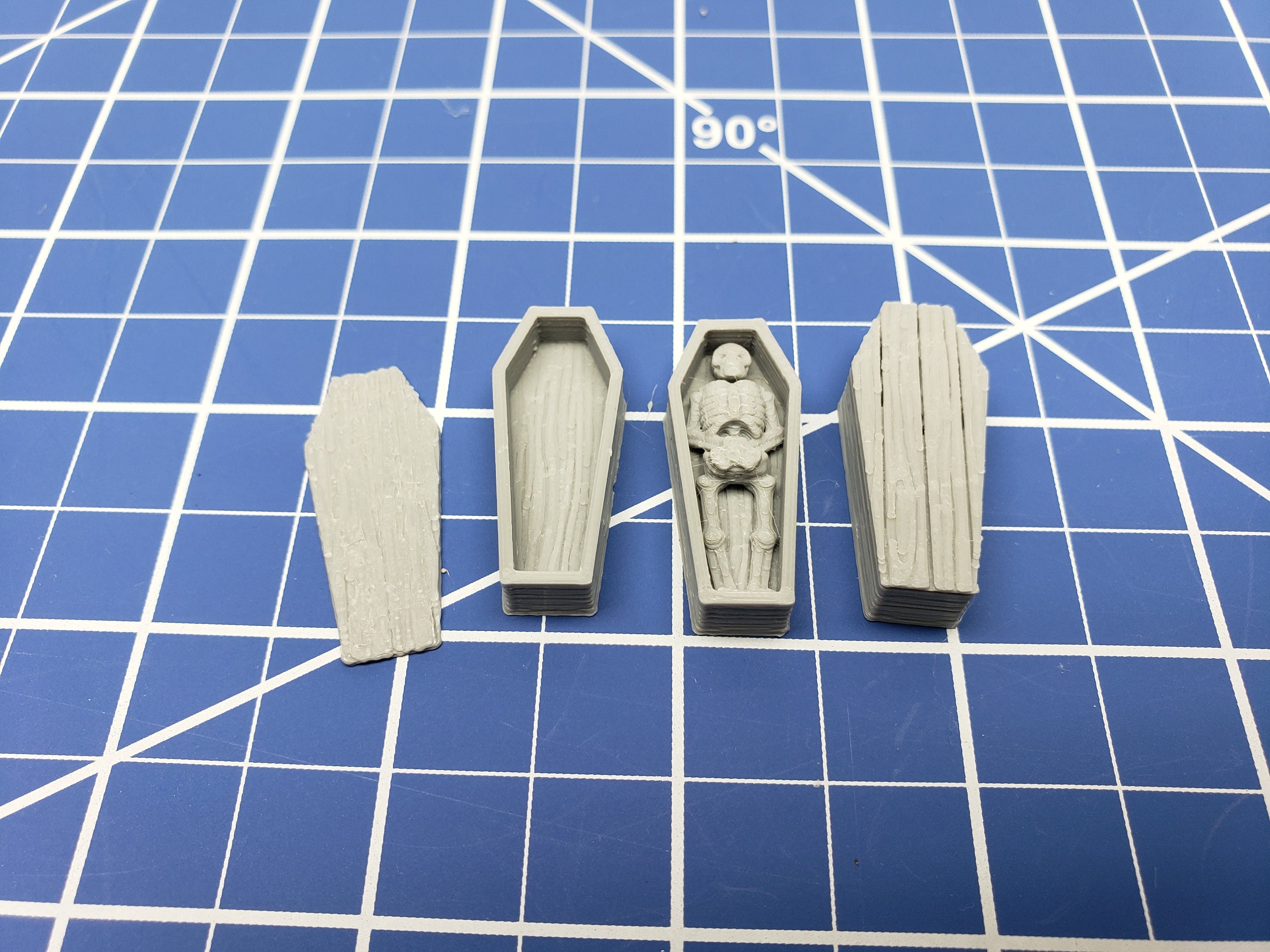 Coffin Items - Dragonshire - Fat Dragon Games - DND - Pathfinder - RPG - Terrain - 28 mm / 1" - Dungeon & Dragons -