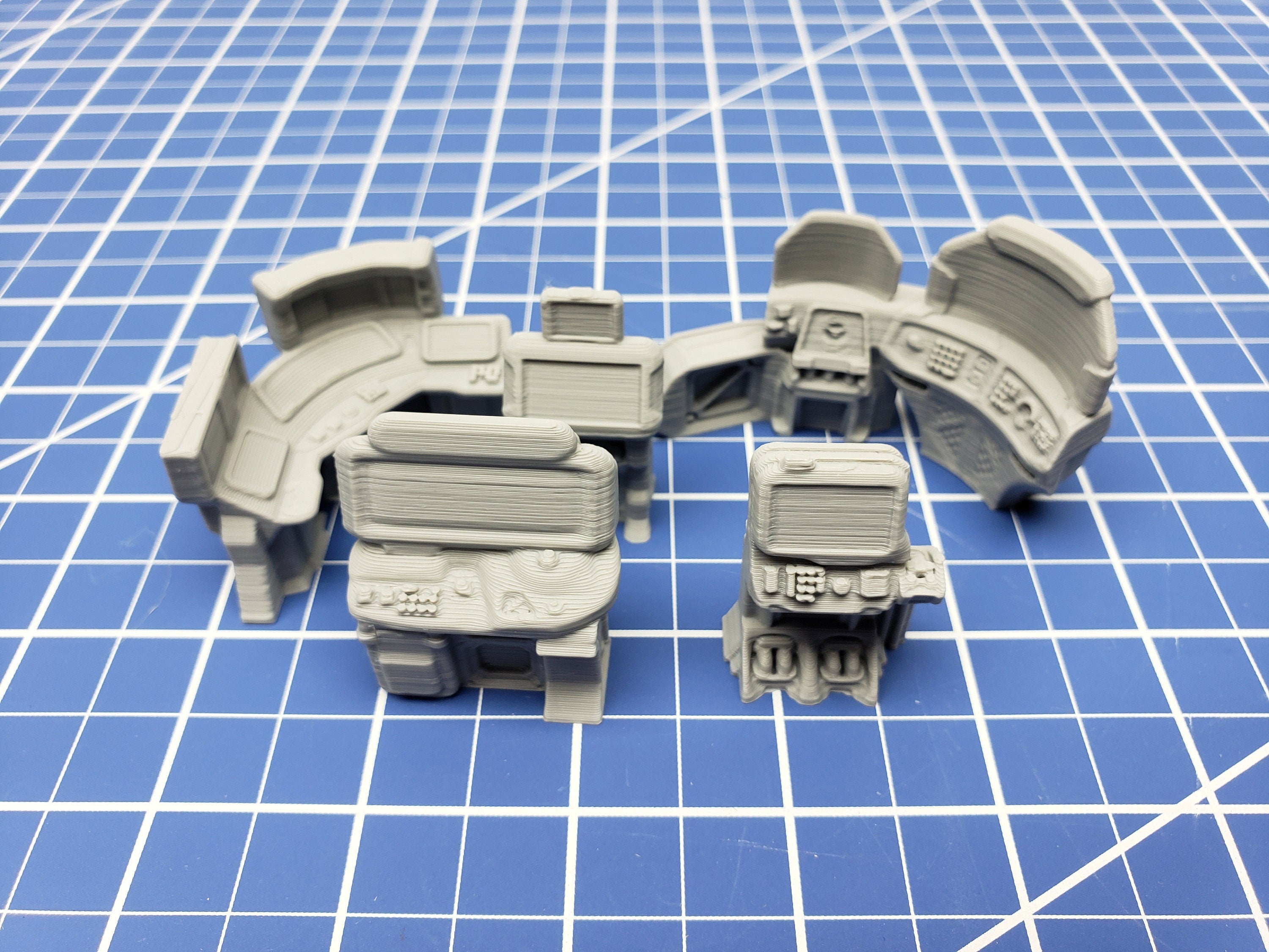 Terminal and Computer Set - Ignis Quadrant - Starfinder - Cyberpunk - Science Fiction - Syfy - RPG - Tabletop - Scatter - Terrain