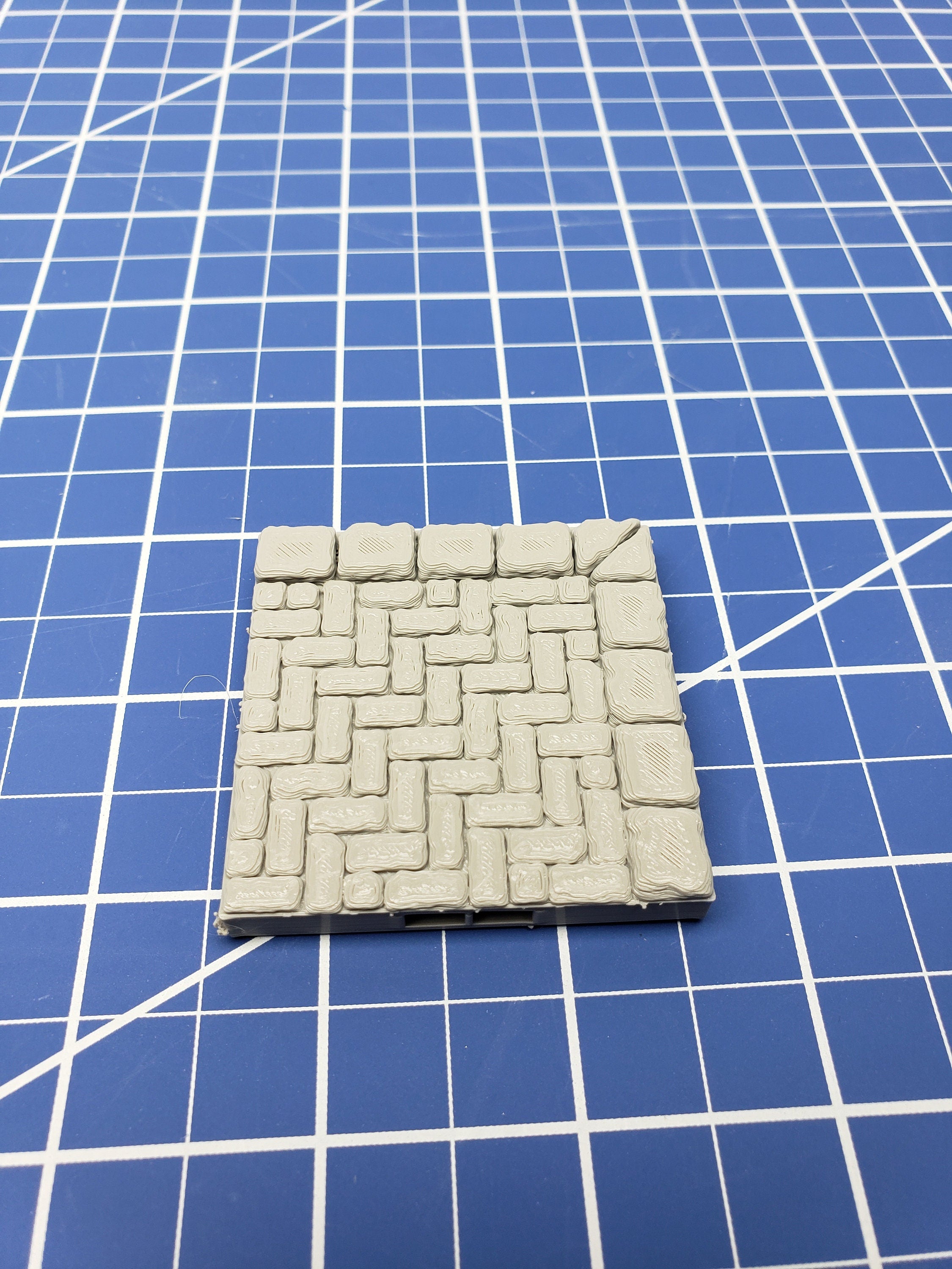 Sidewalk Tiles - Dragonshire - Fat Dragon Games - DND - Pathfinder - RPG - Terrain - 28 mm / 1" - Dungeon & Dragons -