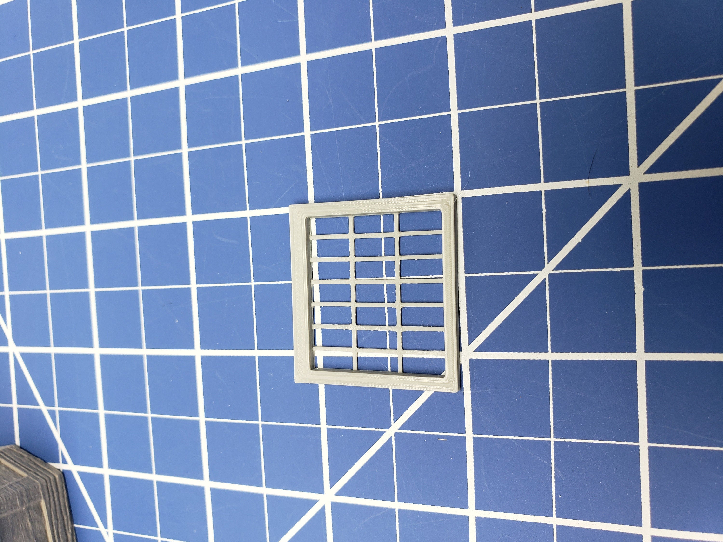LED Bay Windows - Dragonshire - DragonLock - Fat Dragon Games - DND - Pathfinder - RPG - Terrain - 28 mm / 1" - Dungeon & Dragons