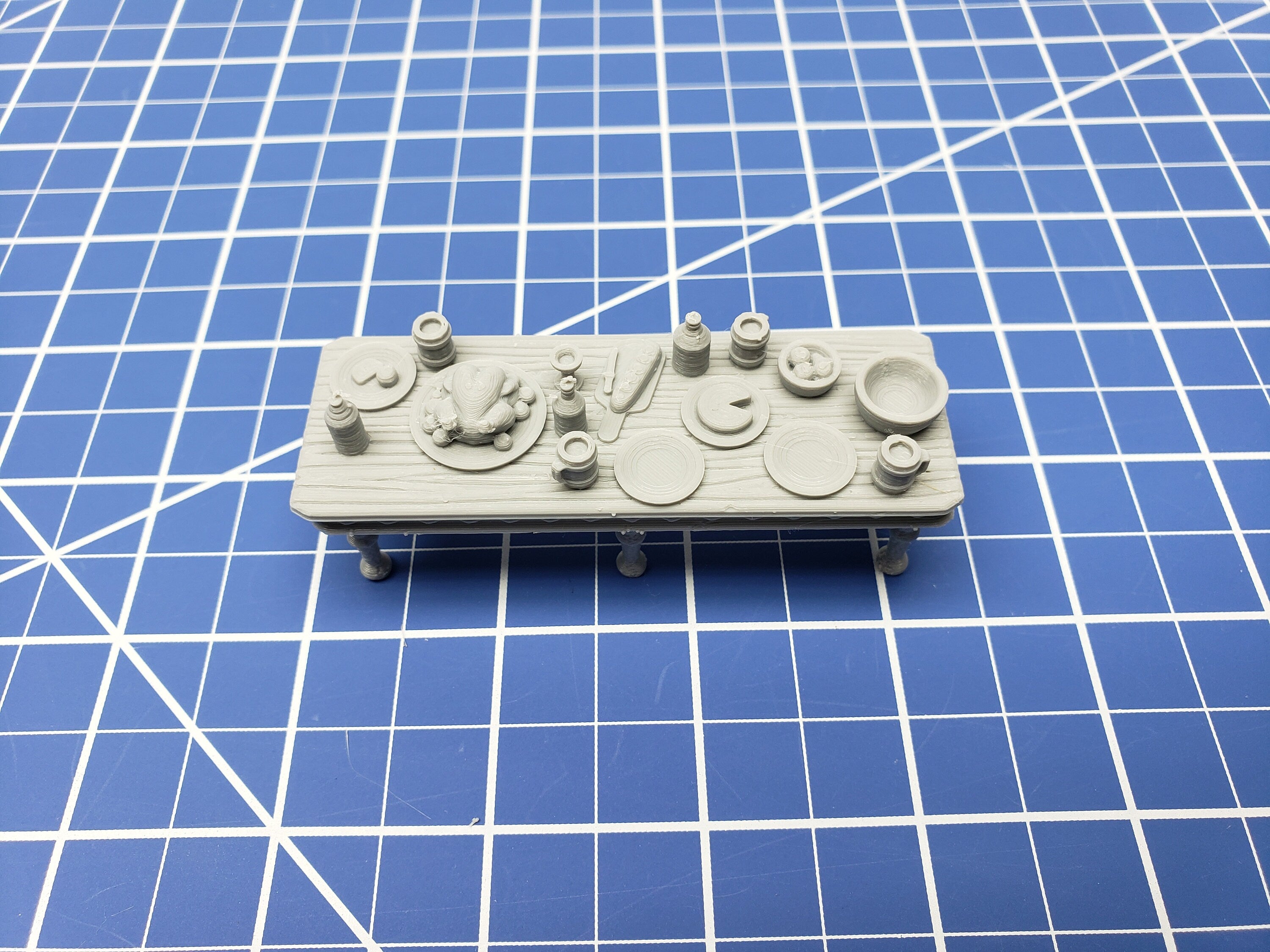 Large Table - Dragonshire - Fat Dragon Games - DND - Pathfinder - RPG - Terrain - 28 mm / 1" - Dungeon & Dragons -