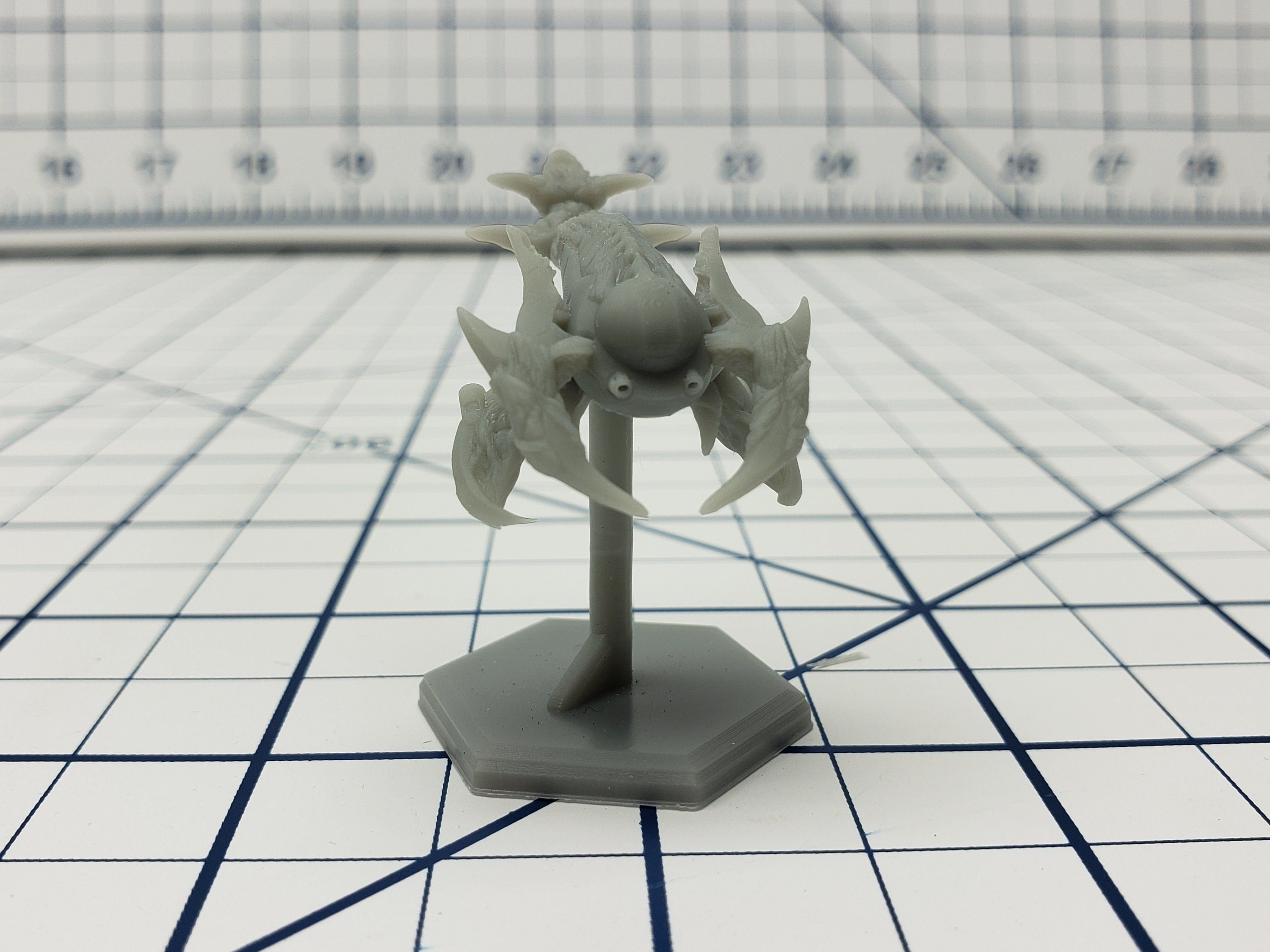 Science Fiction Mystery Box - DND - Pathfinder - RPG - 28 mm / 1" - Dungeon & Dragons - Diorama - Starfinder - Cyberpunk - Syfy - Tabletop