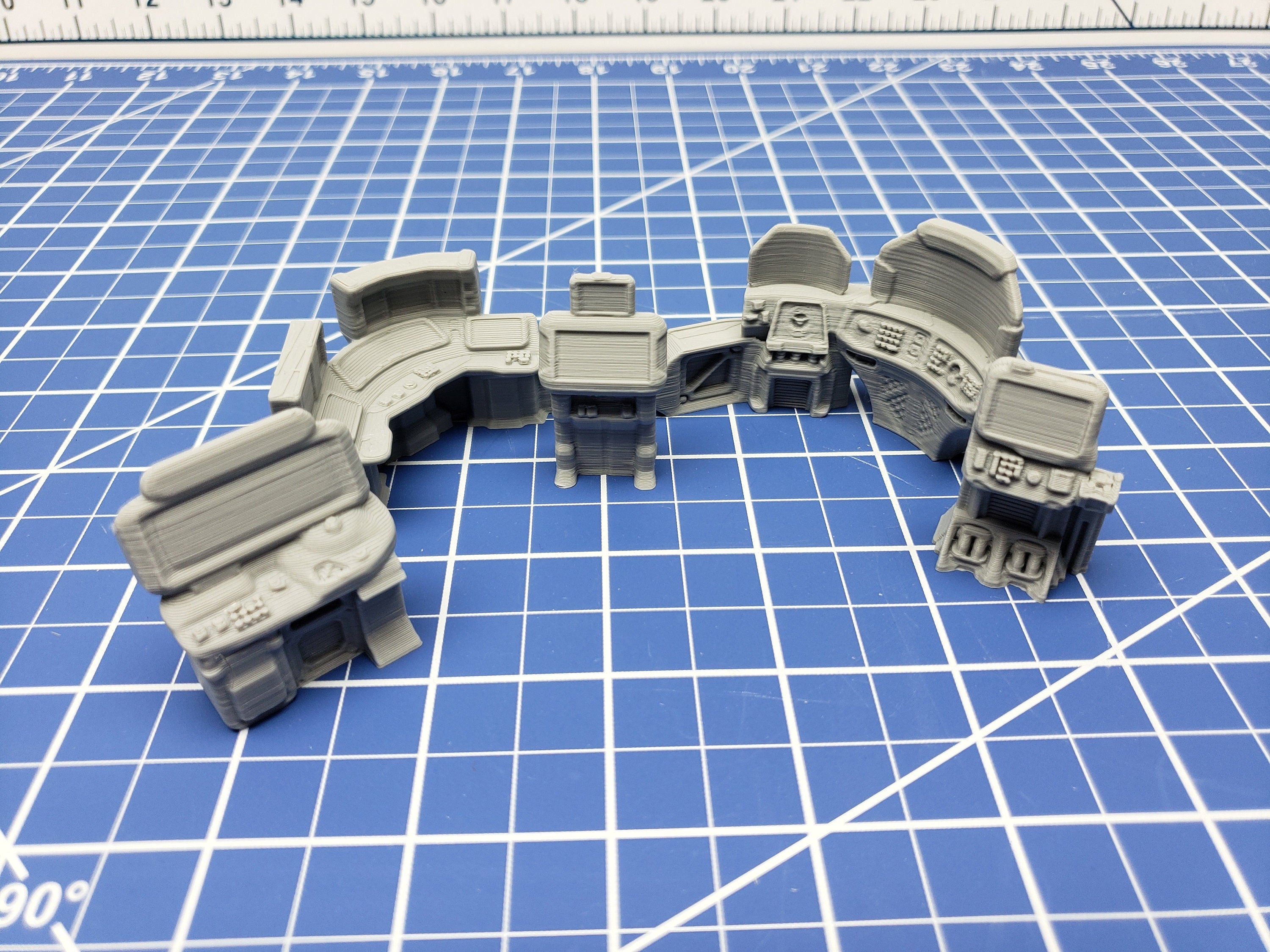 Science Fiction Mystery Box - DND - Pathfinder - RPG - 28 mm / 1" - Dungeon & Dragons - Diorama - Starfinder - Cyberpunk - Syfy - Tabletop