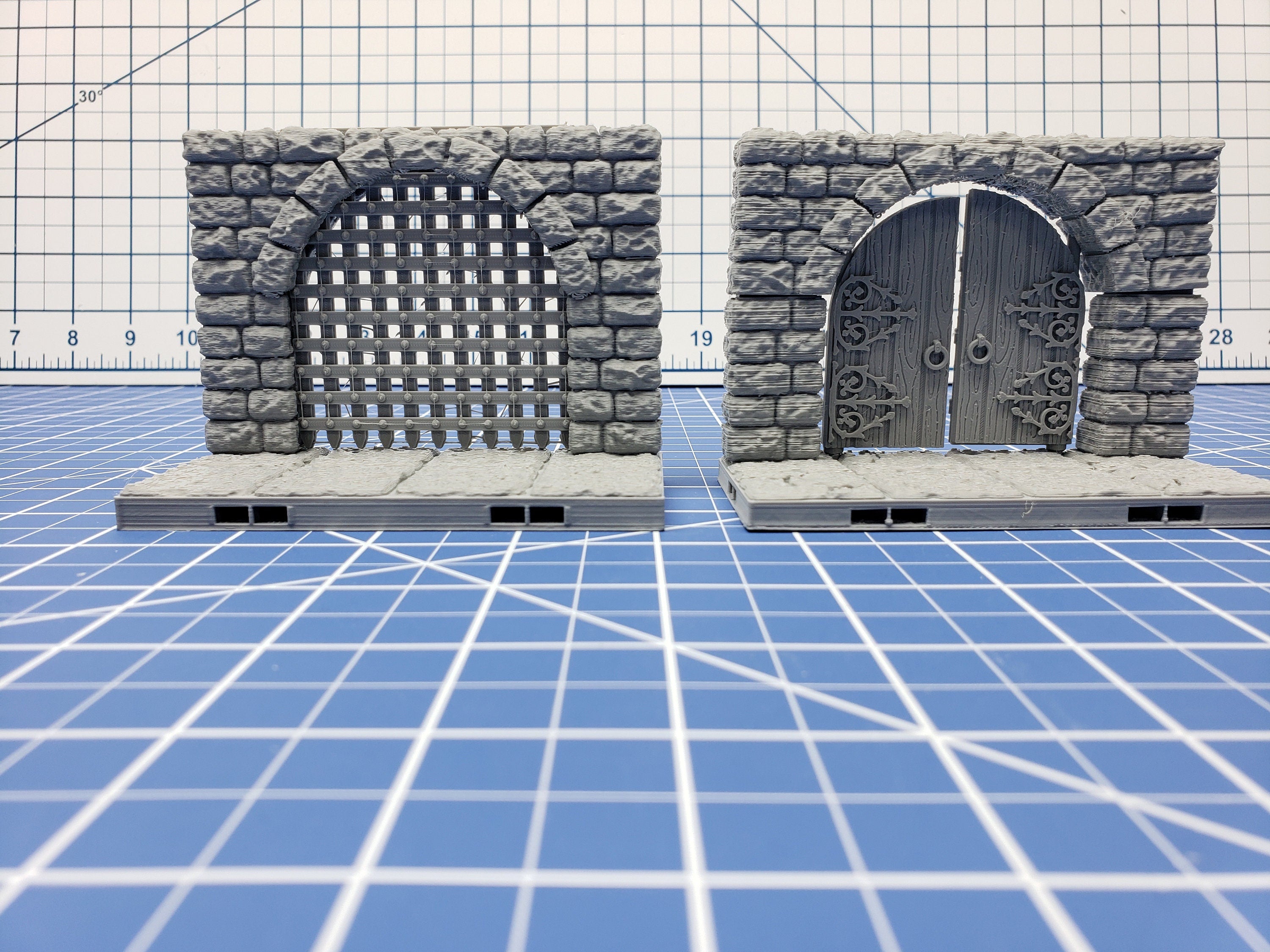 Keep Style - Entry Tiles- DragonLock - DND - Pathfinder - RPG - Dungeon & Dragons - 28 mm / 1" - Terrain - Fat Dragon Games