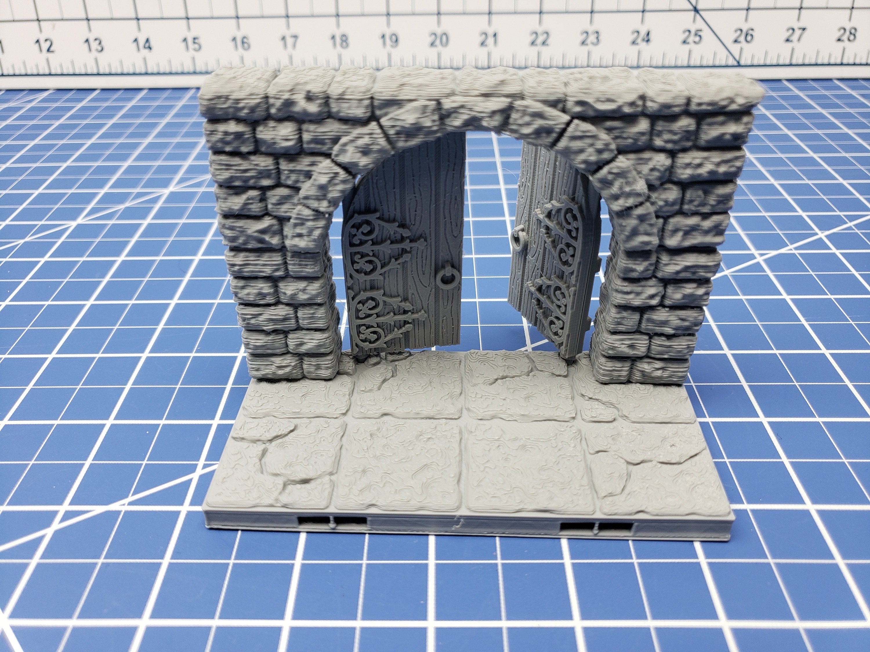Keep Style - Entry Tiles- DragonLock - DND - Pathfinder - RPG - Dungeon & Dragons - 28 mm / 1" - Terrain - Fat Dragon Games