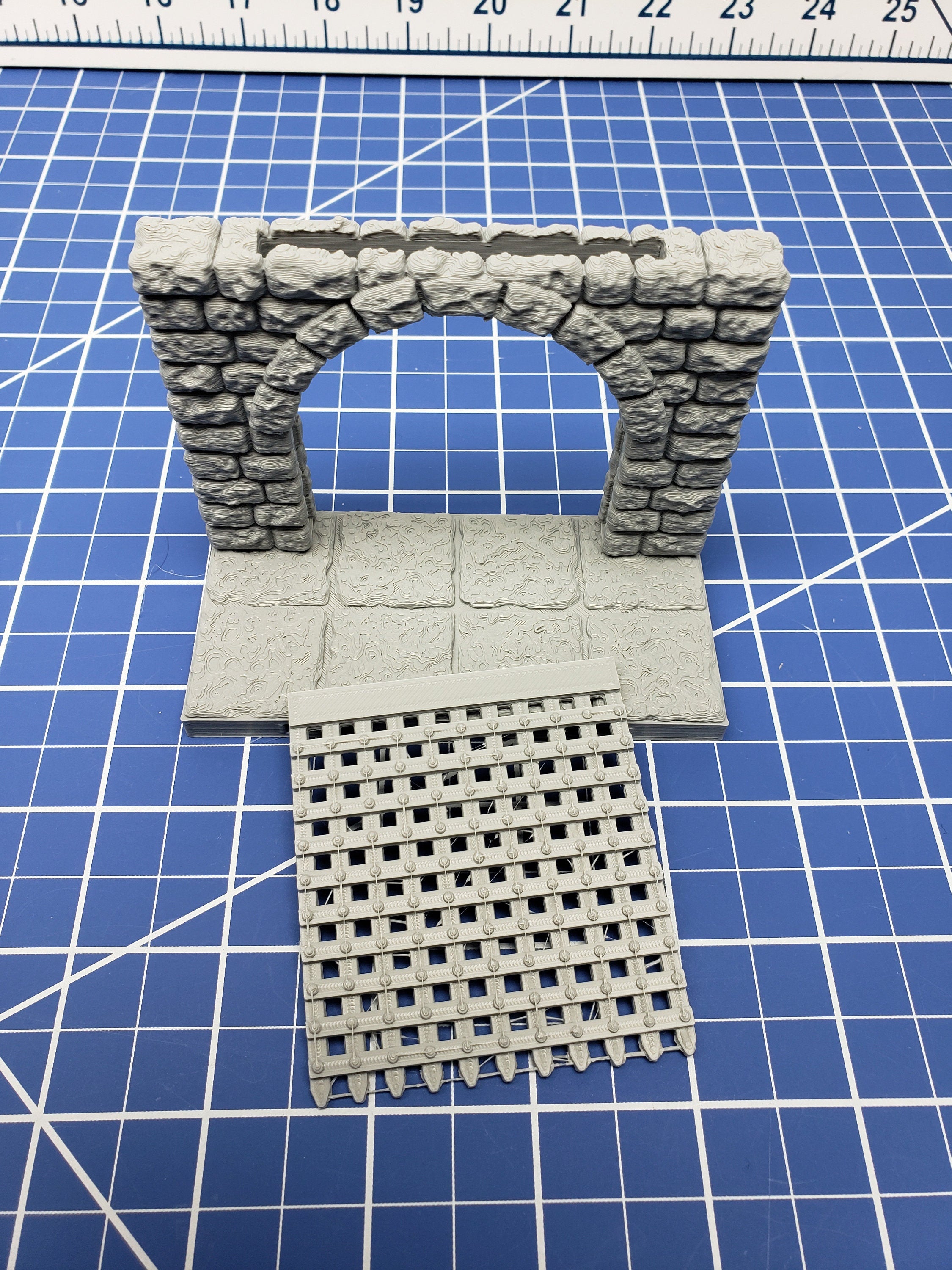 Keep Style - Entry Tiles- DragonLock - DND - Pathfinder - RPG - Dungeon & Dragons - 28 mm / 1" - Terrain - Fat Dragon Games