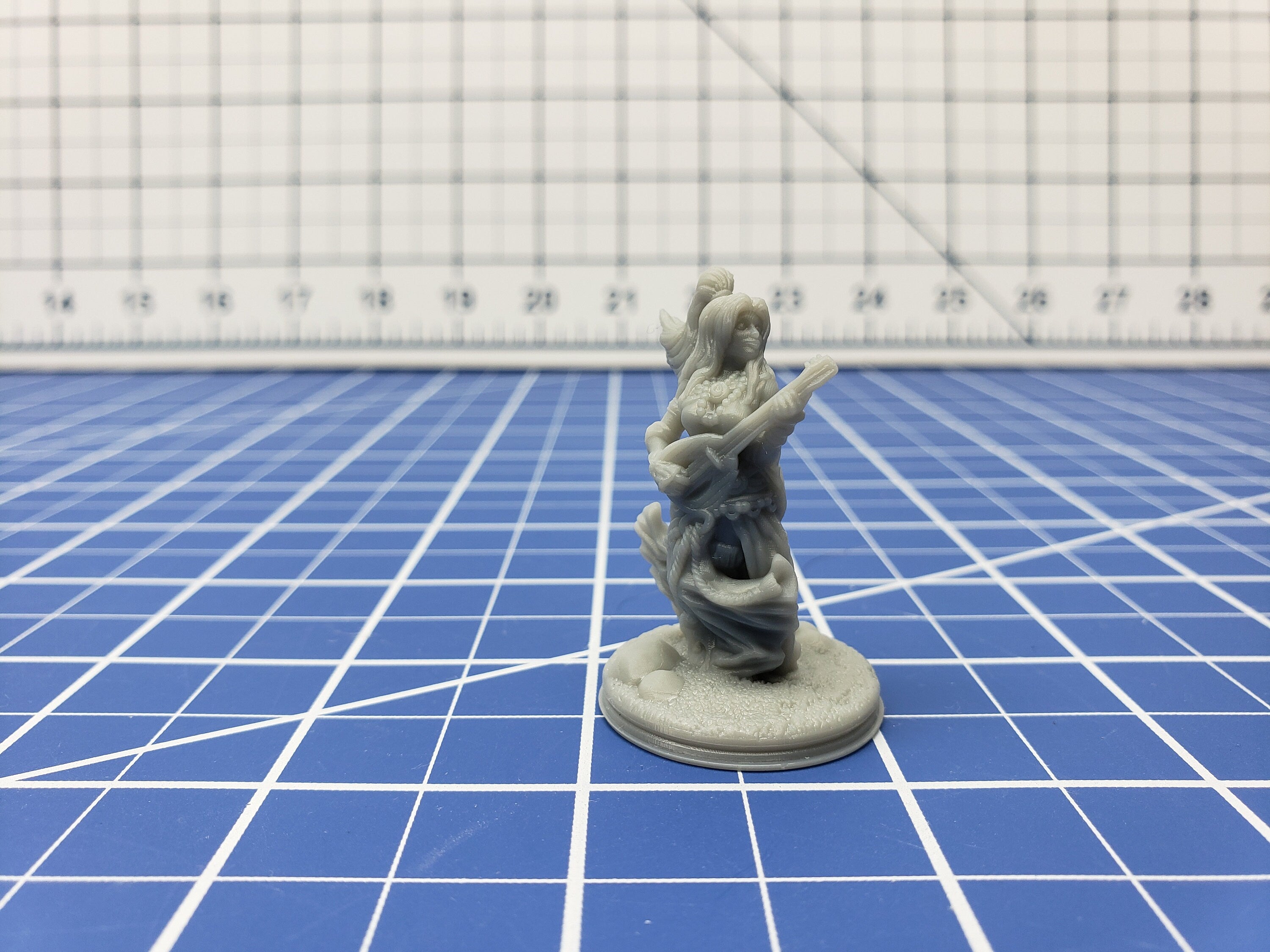 Crimson Troupe Minis - Hero's Hoard - DND - Pathfinder - Dungeons & Dragons - RPG - Tabletop - EC3D - Miniature