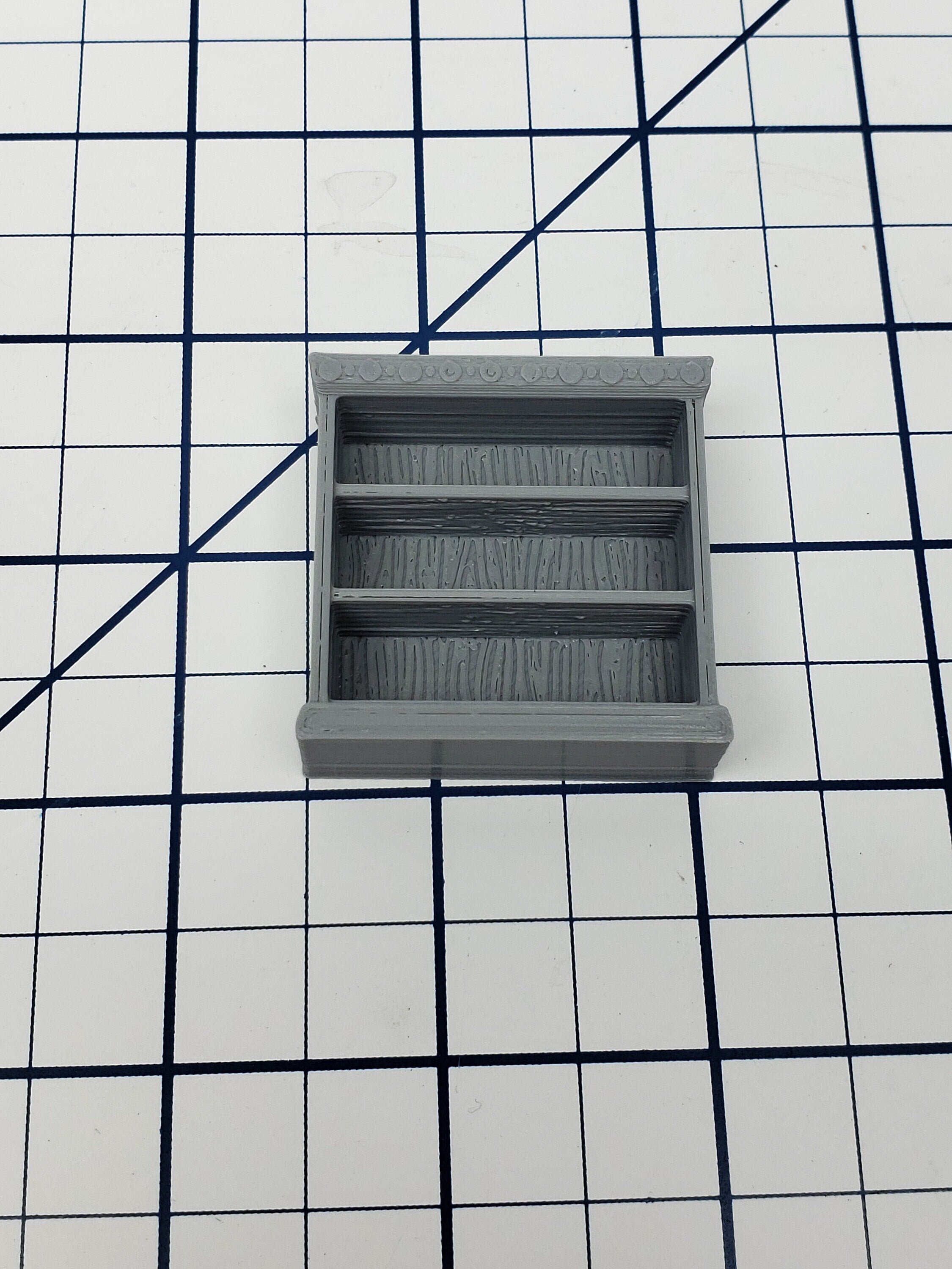 Bookcase Decorative Crown Molding - Dragonshire - Fat Dragon Games - DND - Pathfinder - RPG - Terrain - 28 mm / 1" - Dungeon & Dragons