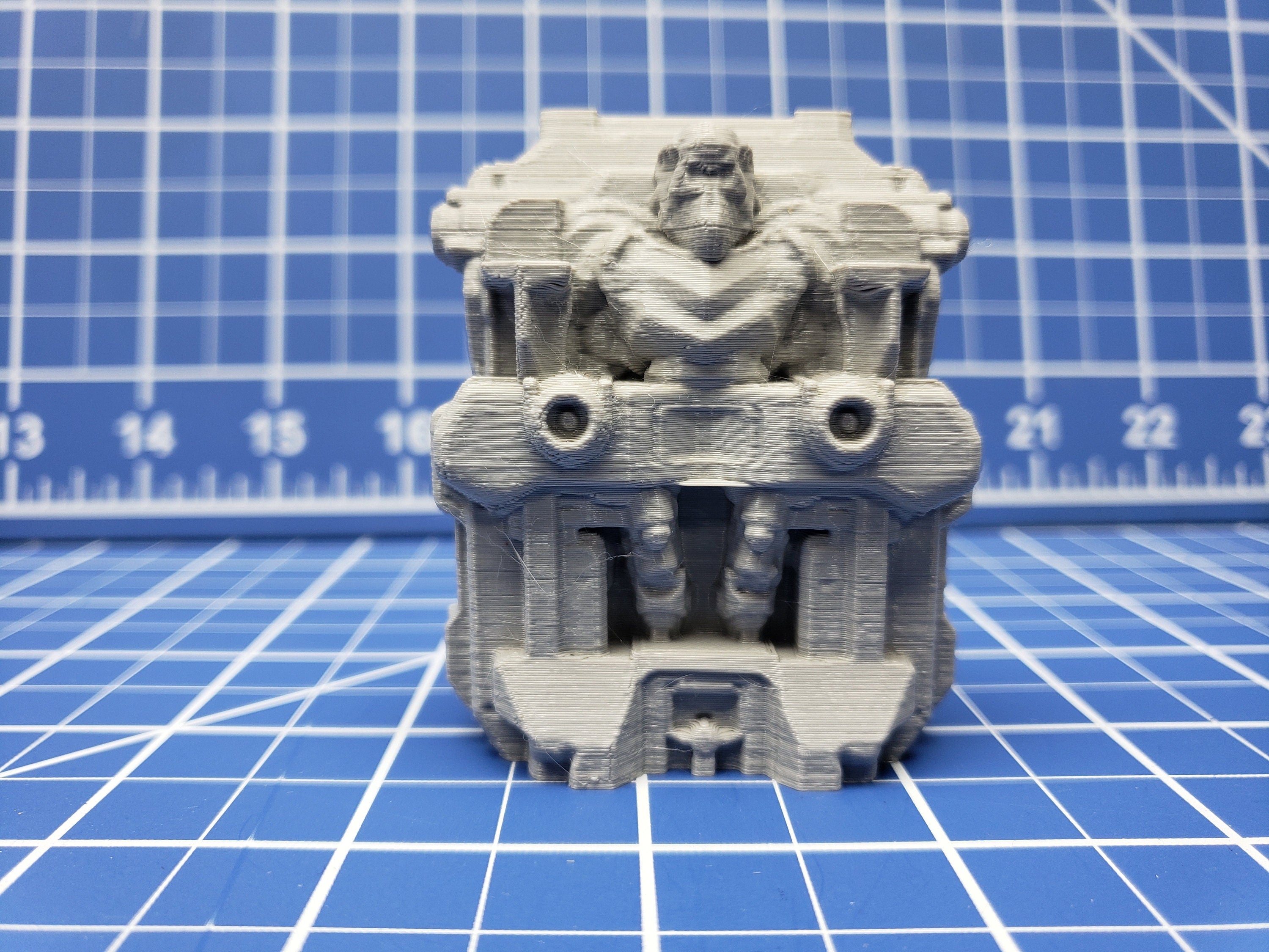 Droid Factory - Shipping Units - Ignis Quadrant - Starfinder - Cyberpunk - Science Fiction - Syfy - RPG - Tabletop - Scatter - Terrain