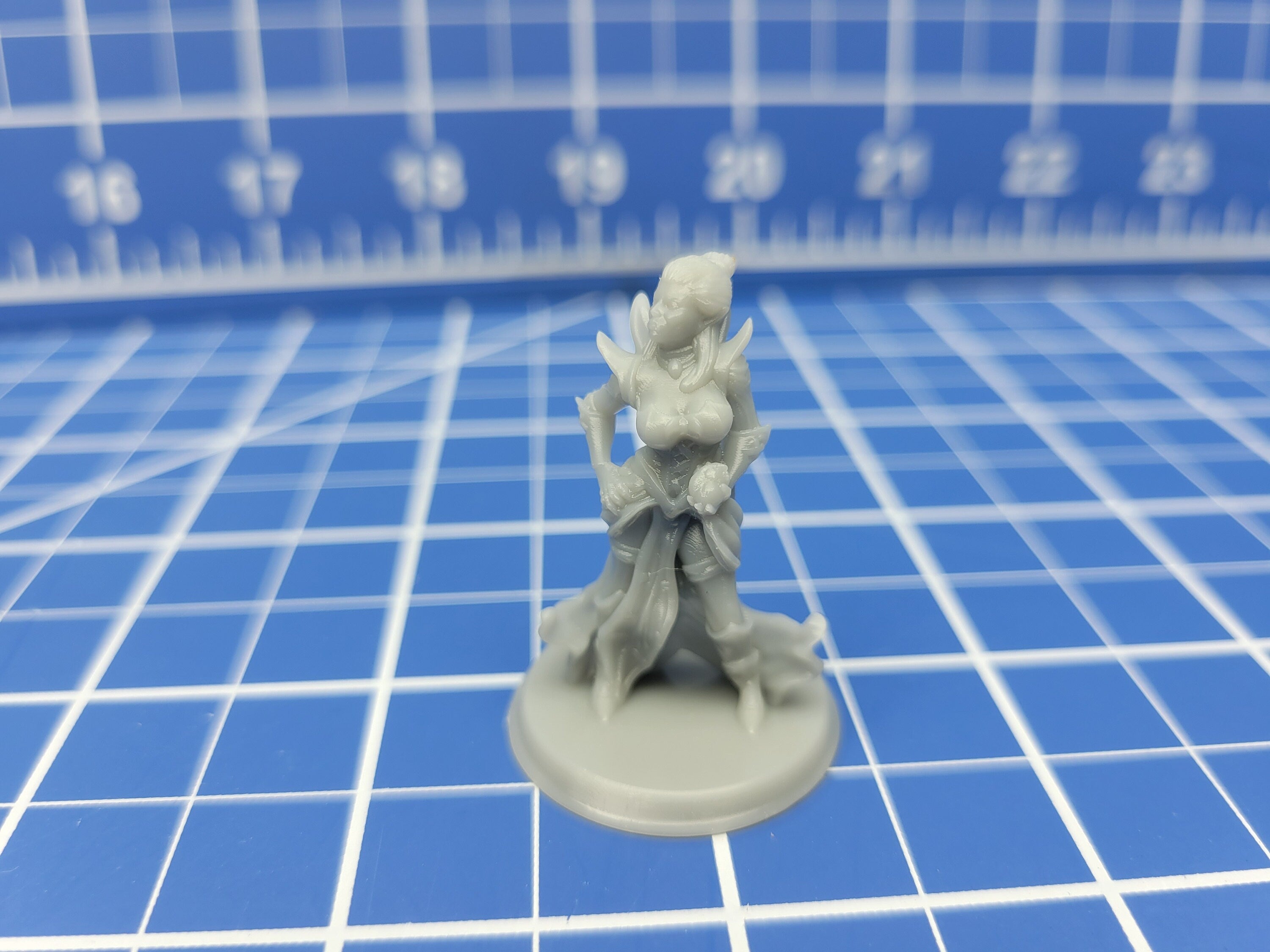 Vampire Minis - Beasts and Badies - Hero's Hoard - DND - Pathfinder - Dungeons & Dragons - RPG - Tabletop - EC3D - Miniature