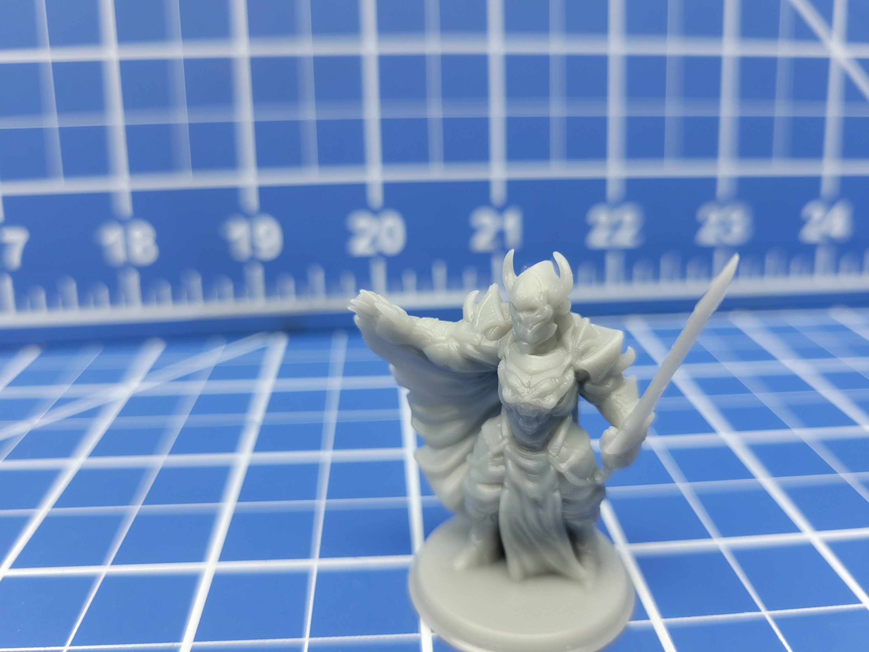 Death Knight - Minis - Beasts and Badies - Hero's Hoard - DND - Pathfinder - Dungeons & Dragons - RPG - Tabletop - EC3D - Miniature