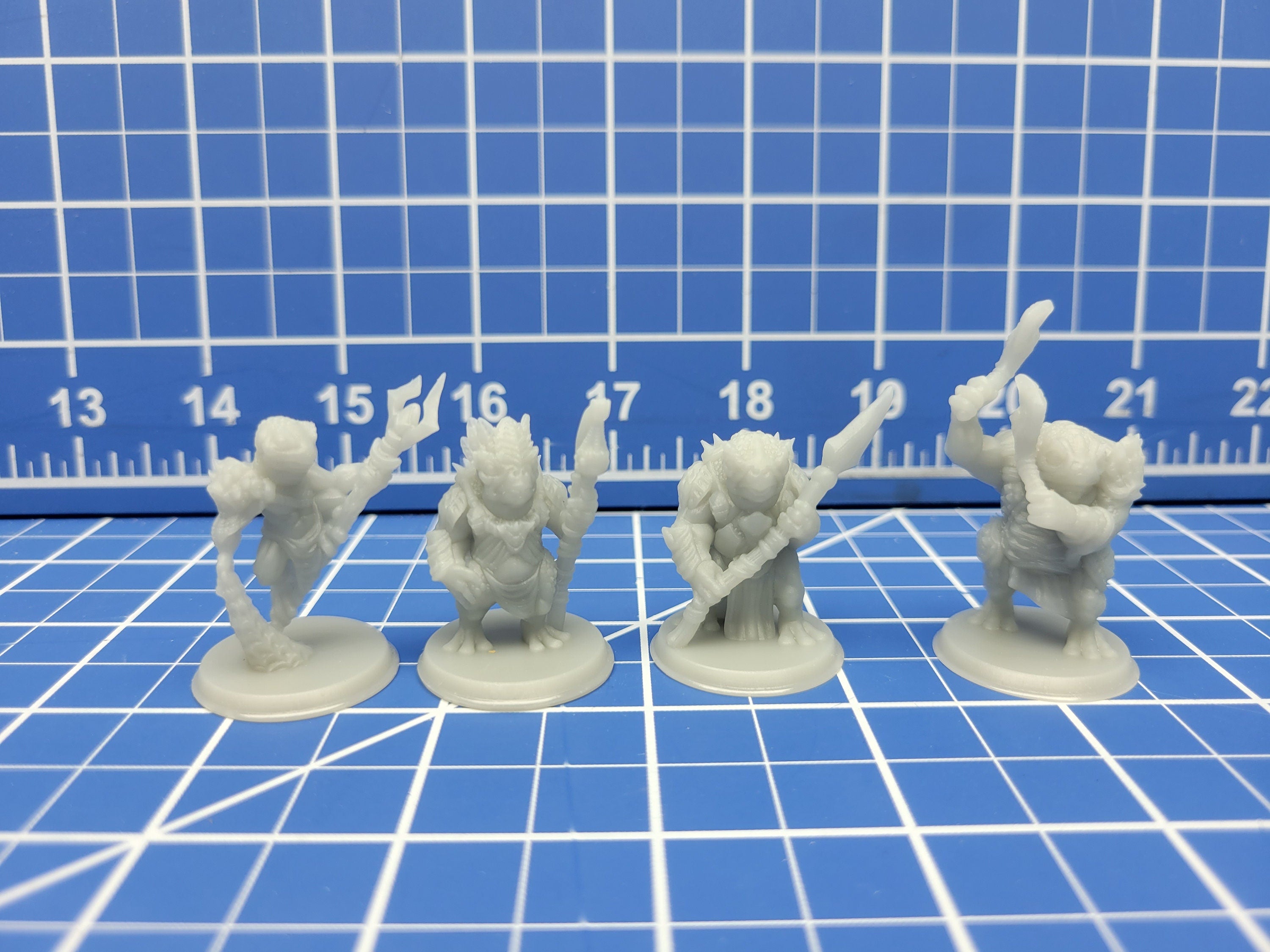 Bullywugs - Minis - Beasts and Badies - Hero's Hoard - DND - Pathfinder - Dungeons & Dragons - RPG - Tabletop - EC3D - Miniature