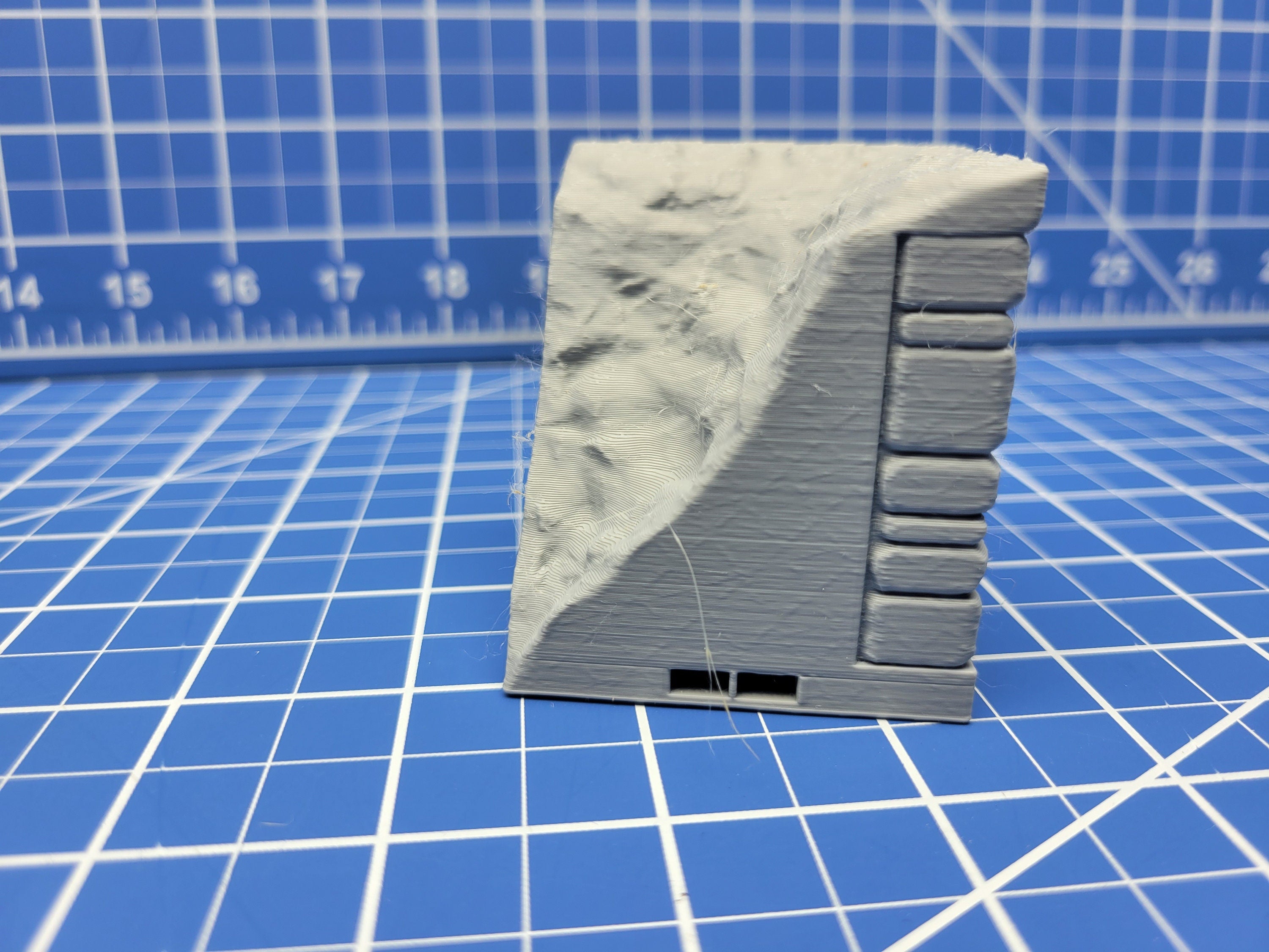 Barrow Mounds - Side Tiles - Dragonshire - Fat Dragon Games - DND - Pathfinder - RPG - Terrain - 28 mm / 1" - Dungeon & Dragons -