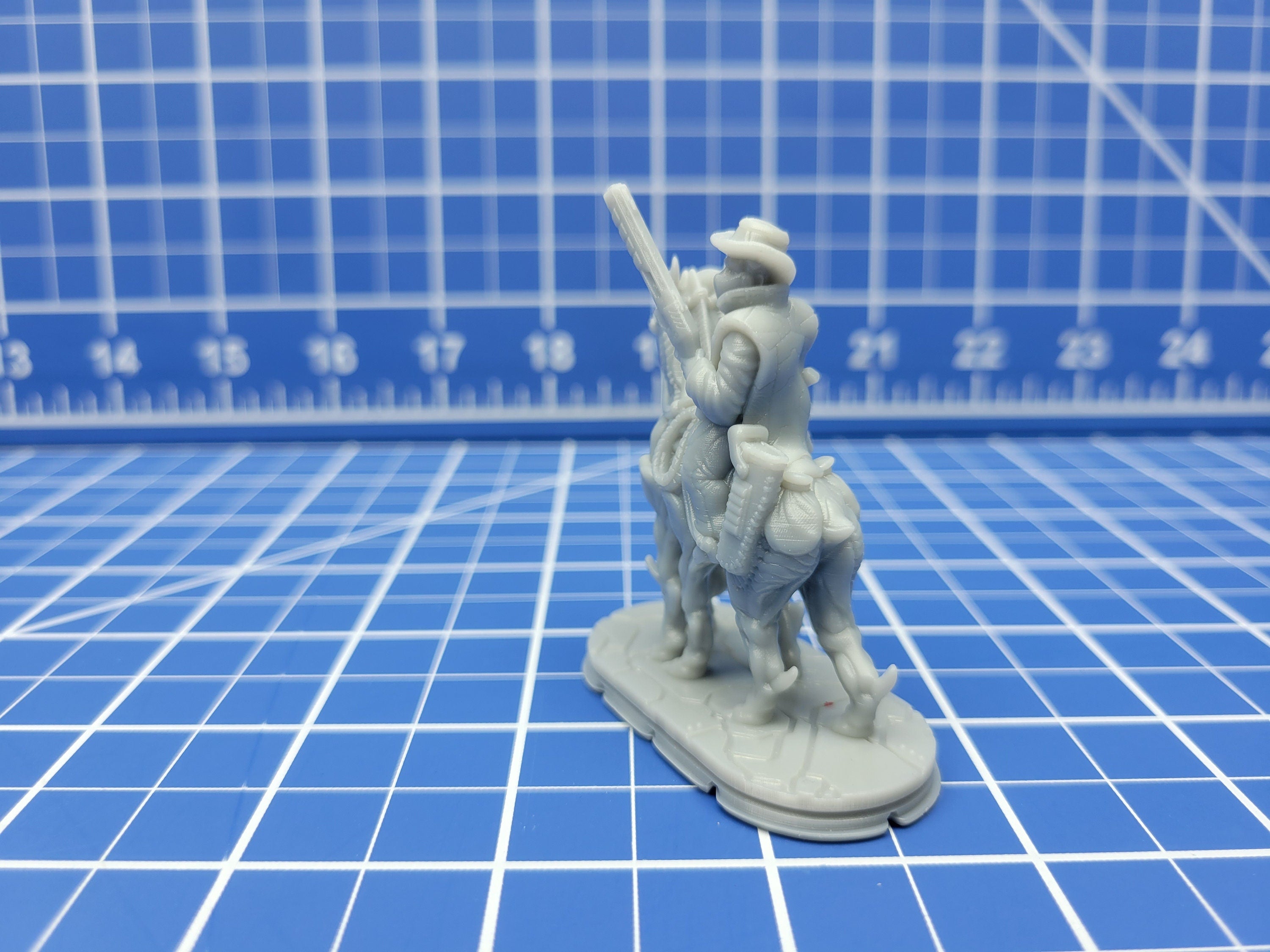 Montana - Space Cowboy - Novus Landing - Hero's Hoard - Starfinder - Cyberpunk - Science Fiction - Syfy - RPG - Tabletop - EC3D - Miniature