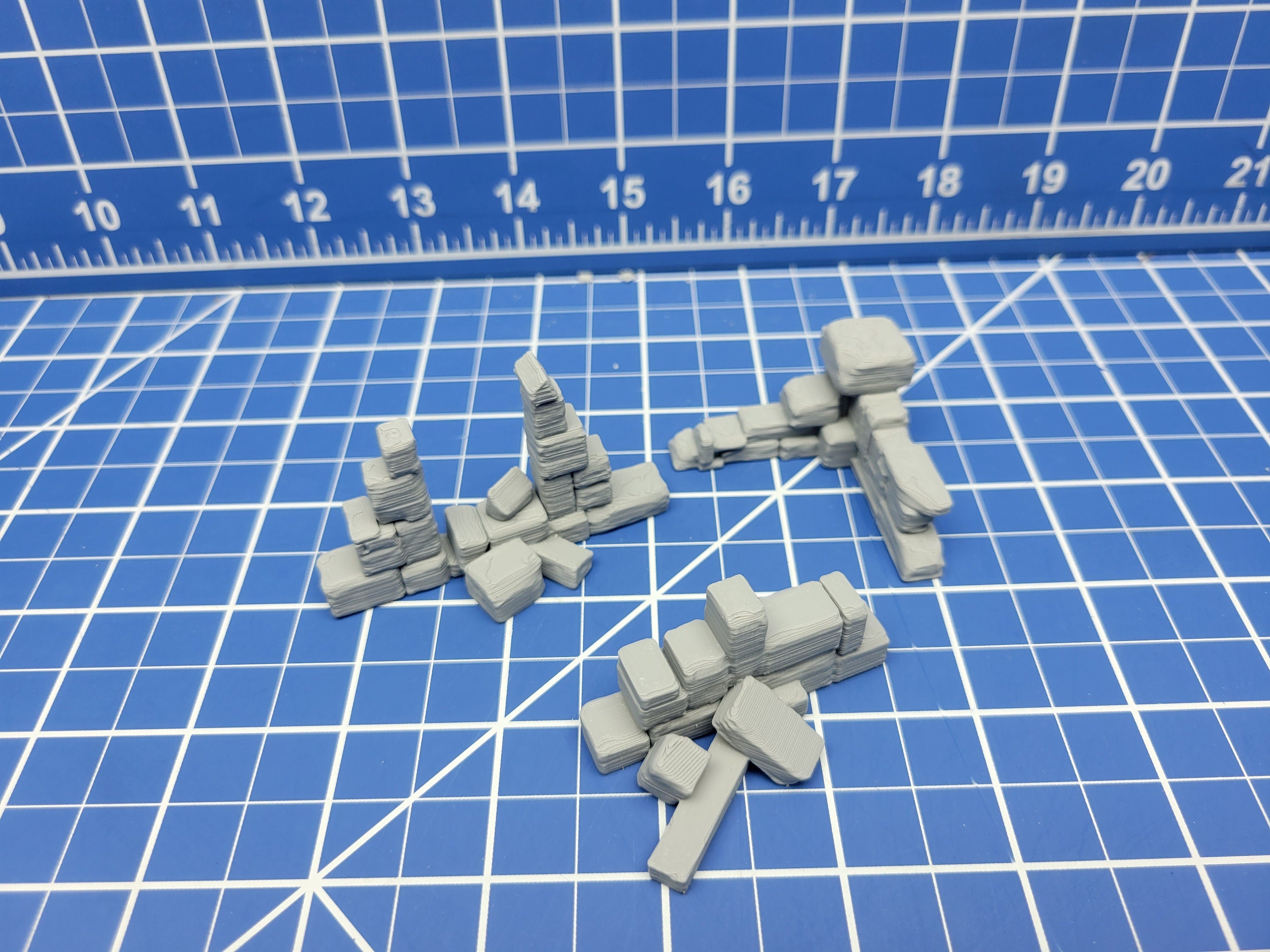 Small Ruins Scatter - DND - Dungeons & Dragons - RPG - Pathfinder - Tabletop - TTRPG - Devious Games - 28 mm