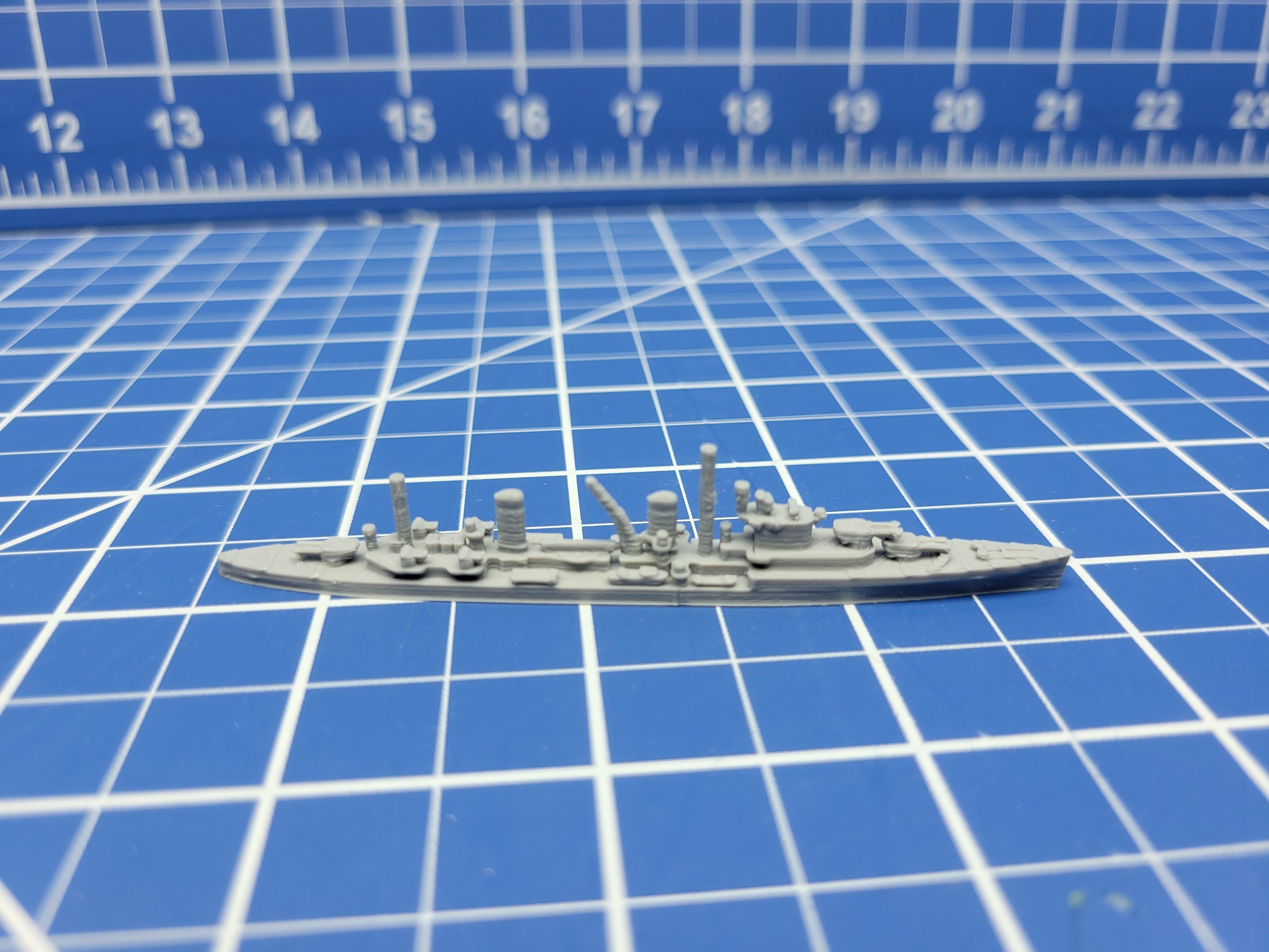 Cruiser - Arethusa - Royal Navy - Wargaming - Axis and Allies - Naval Miniature - Tabletop Games - Warships