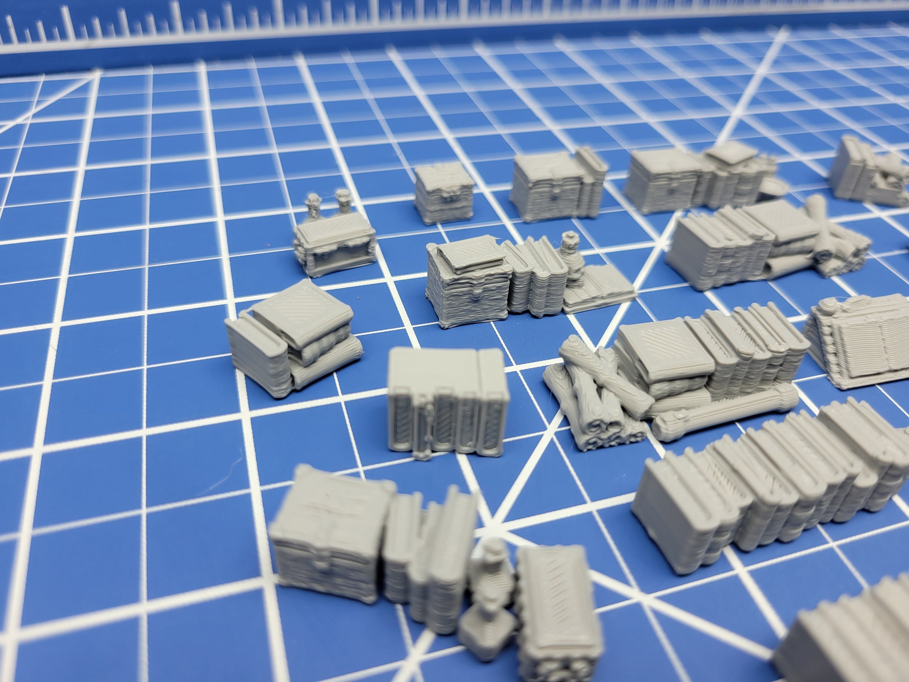 Bookshelf Item Set- Library & Study Accessories - Hero's Hoard - EC3D - DND - RPG - Pathfinder - 28 mm / 1" scale