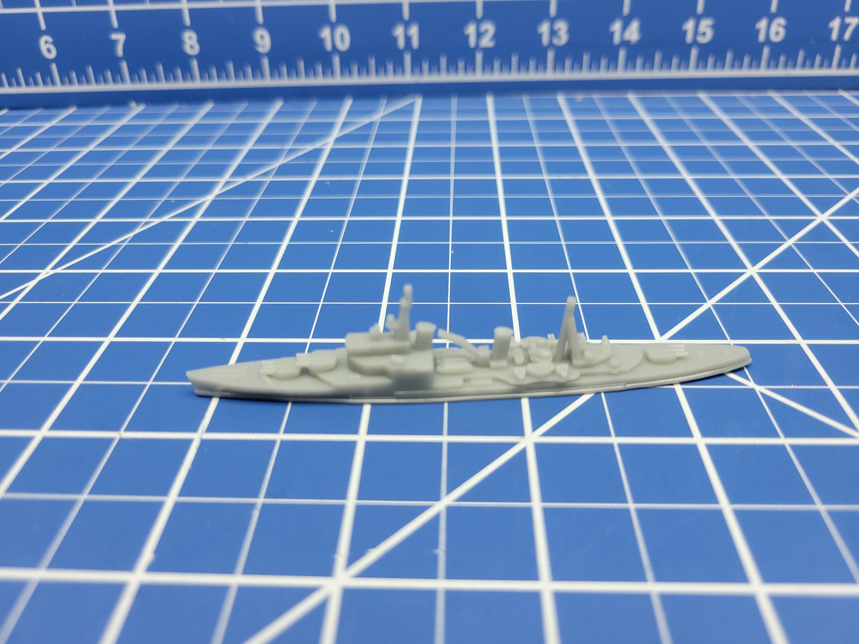 Cruiser - Sheffield c.1963 - Southampton Class - Royal Navy - Wargaming - Axis and Allies - Naval Miniature - Warships