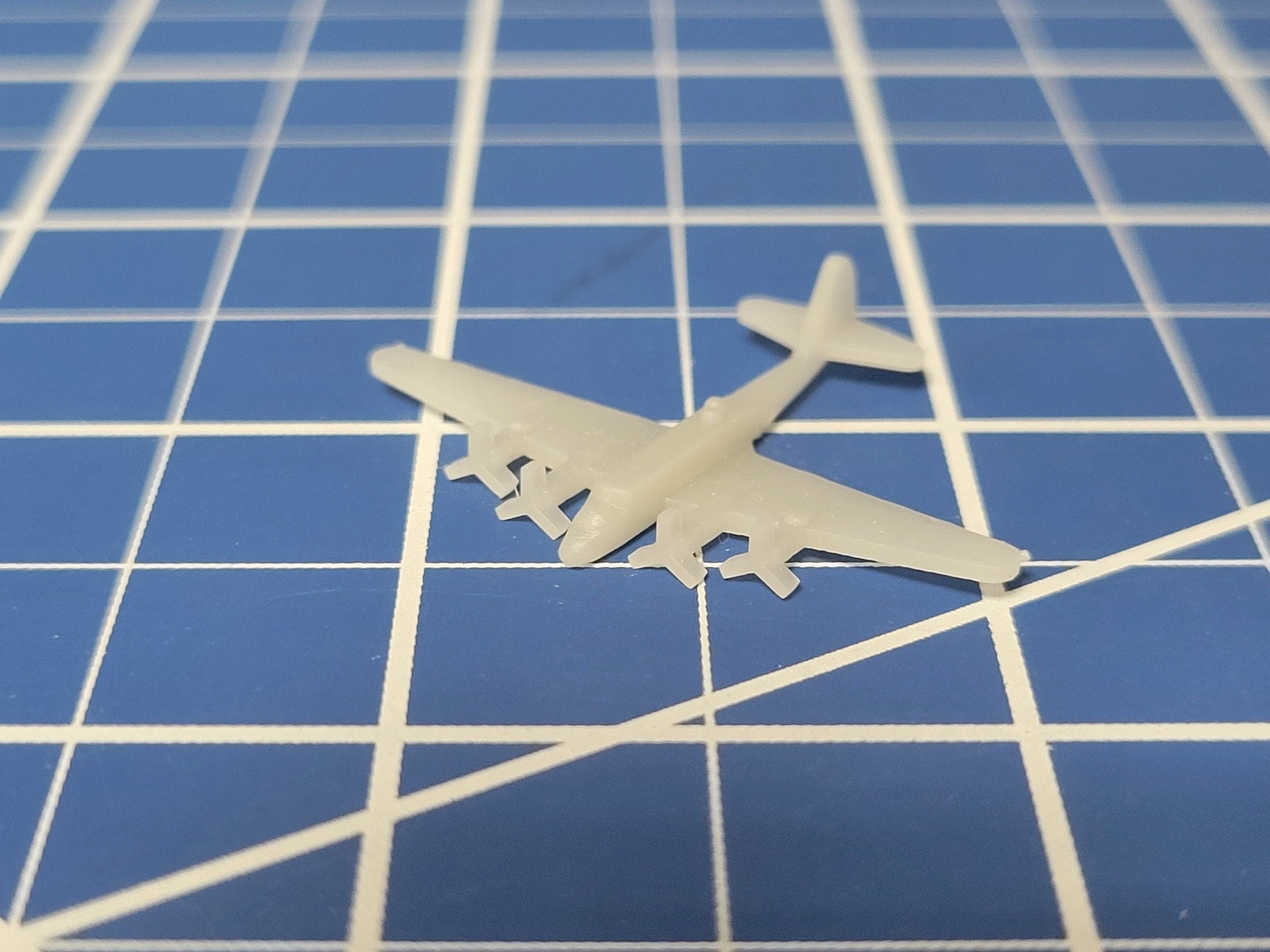 Aircraft - Piaggio P.108 Bombardiere Bomber - Italian Navy - 1:900 - Wargaming - Axis and Allies - Naval Miniature- Warships