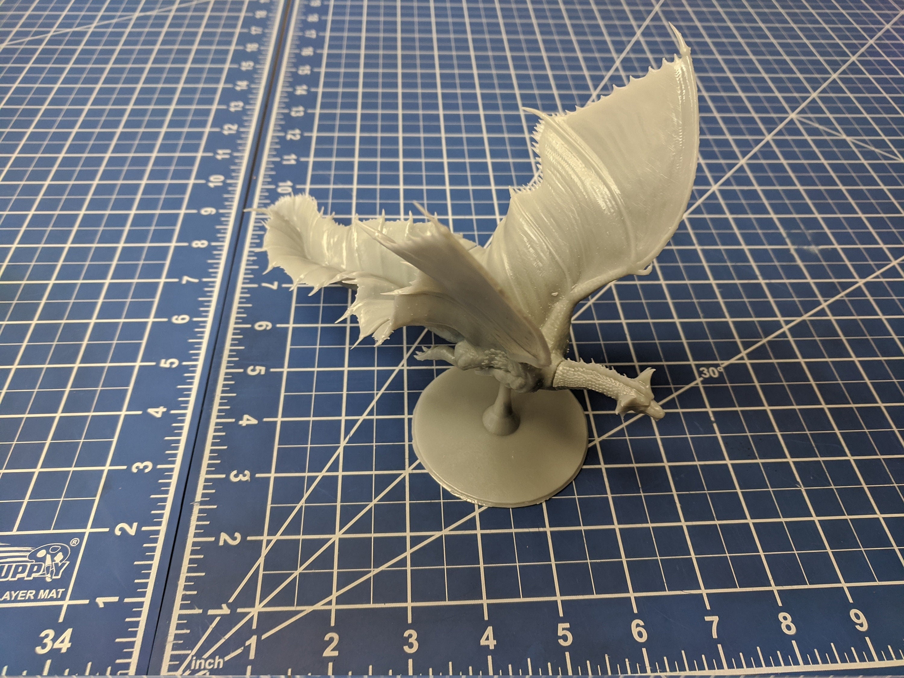 Adult Brass Dragon Metallic Mini - DND - Pathfinder - Dungeons & Dragons - RPG - Tabletop - mz4250- Miniature-28mm-1"Scale