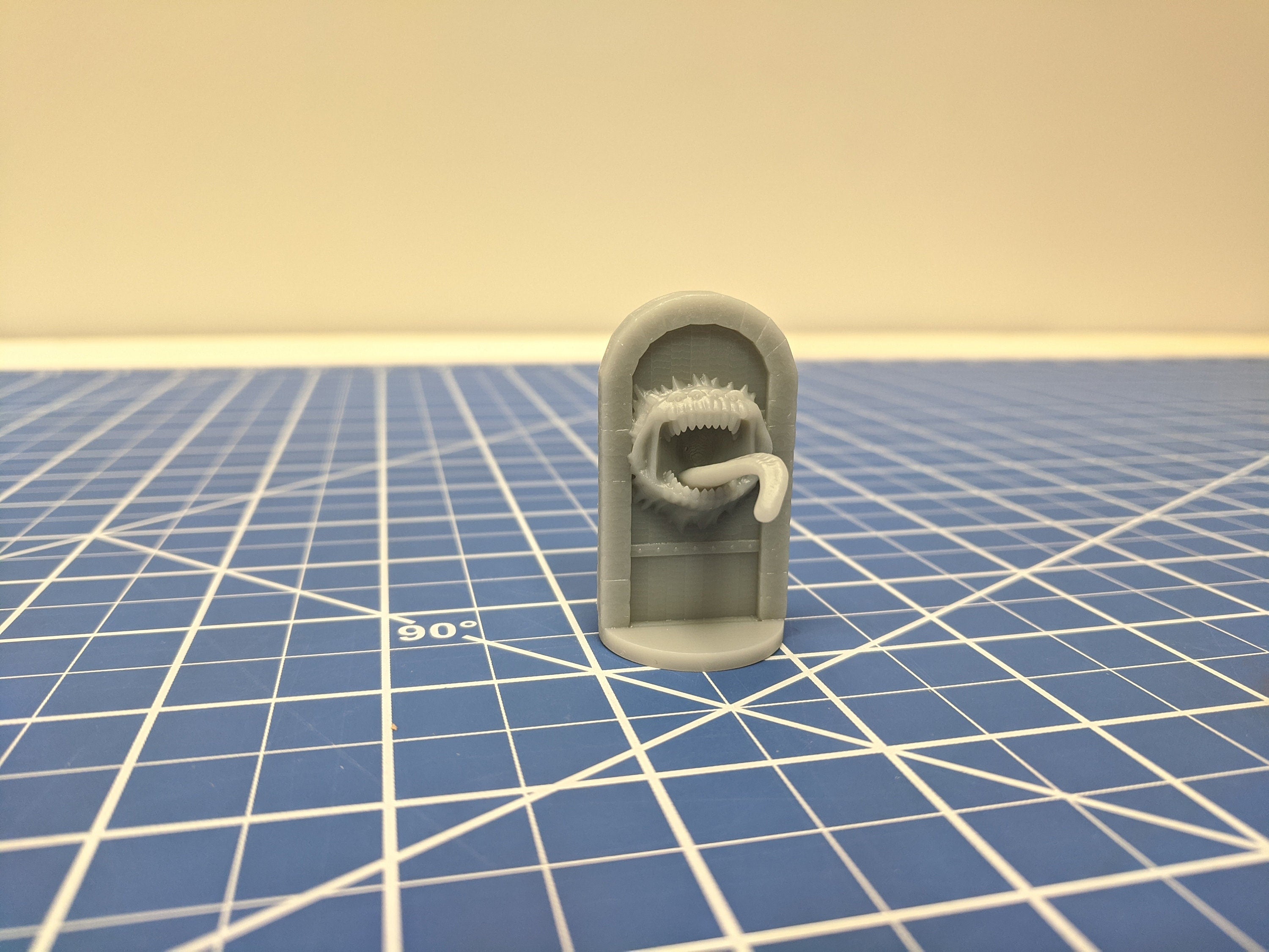 Door Mimic Mini - DND - Pathfinder - Dungeons & Dragons - RPG - Tabletop - mz4250- Miniature-28mm-1"Scale