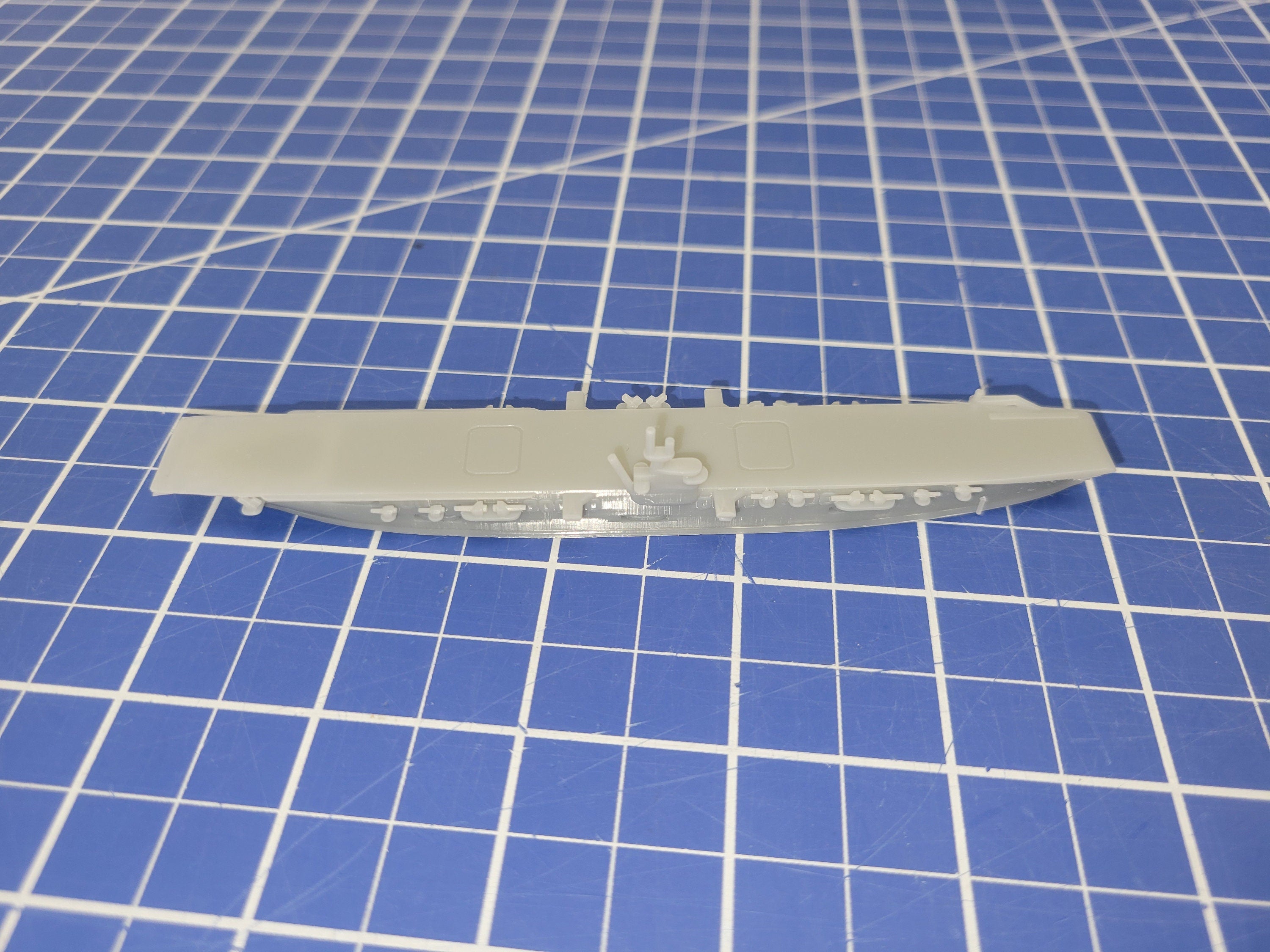 Carrier - Sparviero Class c.1942 Design Variant - Italian Navy - Wargaming - Axis and Allies - Naval Miniature - Warships