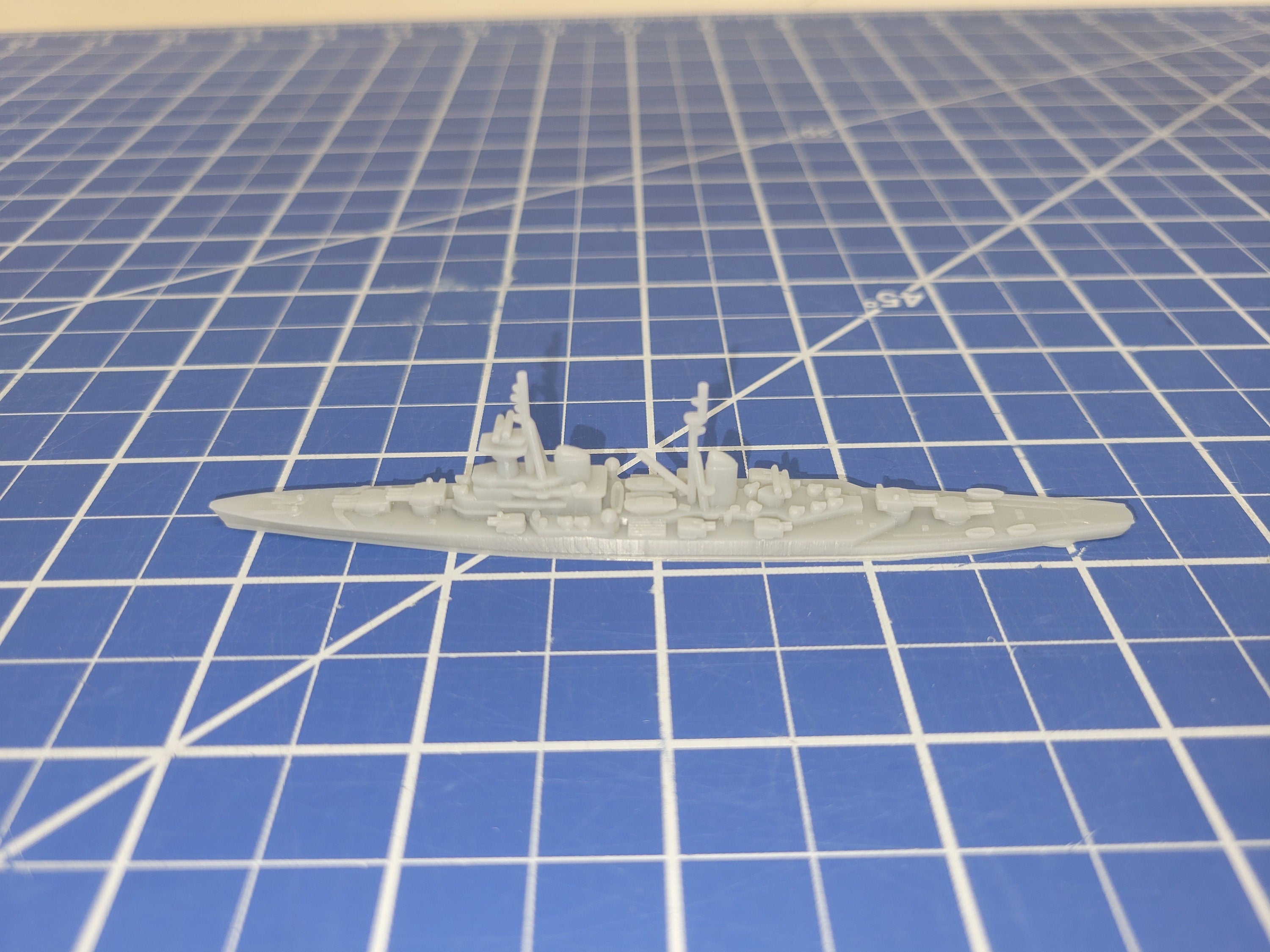 Cruiser - Sverdlov - Soviet Navy - Wargaming - Axis and Allies - Naval Miniature - Tabletop Games - Warships