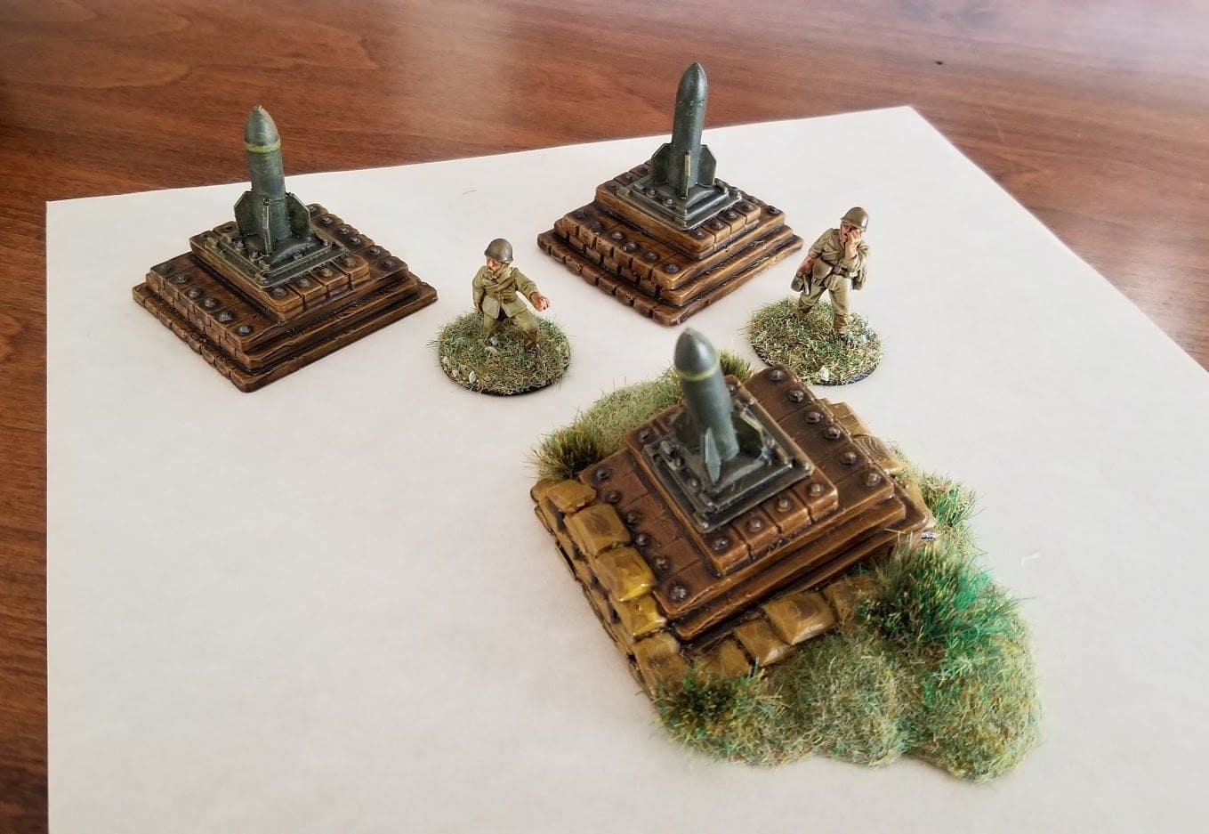 Japanese Type 98 320 mm Spigot Mortar - Great for Table Top War Games And Dioramas - Resin 28 mm Miniatures - Bolt Action