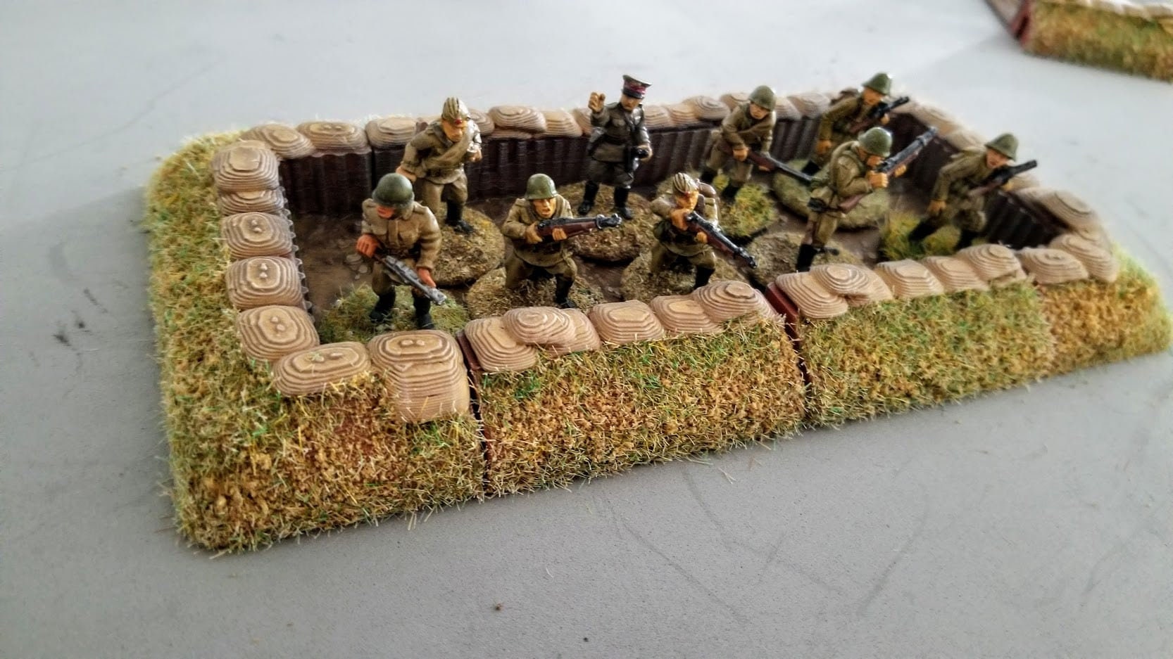 Wargaming Dug In Entrenchments - Great for Table Top War Games And Dioramas - 28 mm Miniatures - Bolt Action