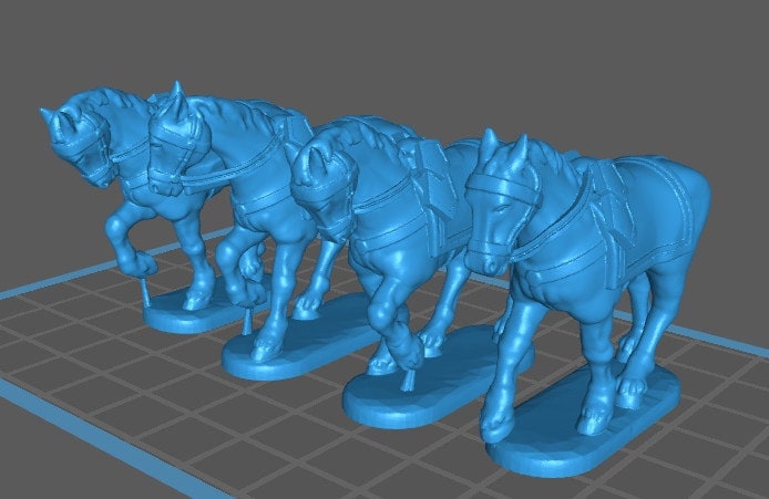 French heavy Guard horse walking pre 1810 - HC Fr5 - 4 minis - Great for Table Top War Games And Dioramas - Historical Wargaming -Resin 28mm