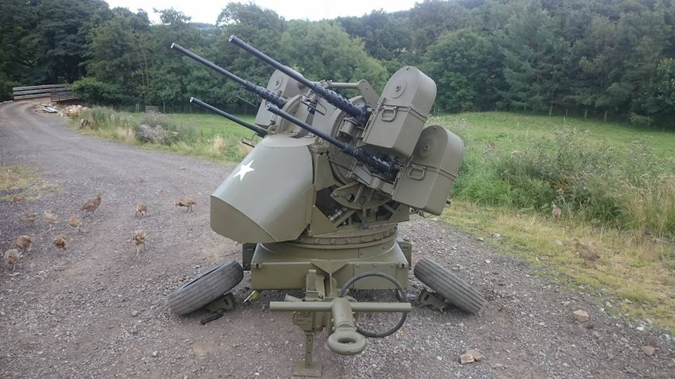 American M45 - 1 Gun, 3 Trailers, 1 mounting Plate - War Games And Dioramas - 28mm - Bolt Action