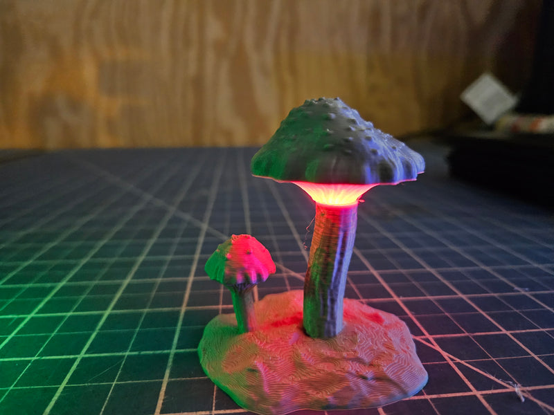 LED Mushrooms - 28 mm / 1" - DragonLock - DND - Pathfinder - RPG - Dungeon & Dragons - Terrain - Fat Dragon Games