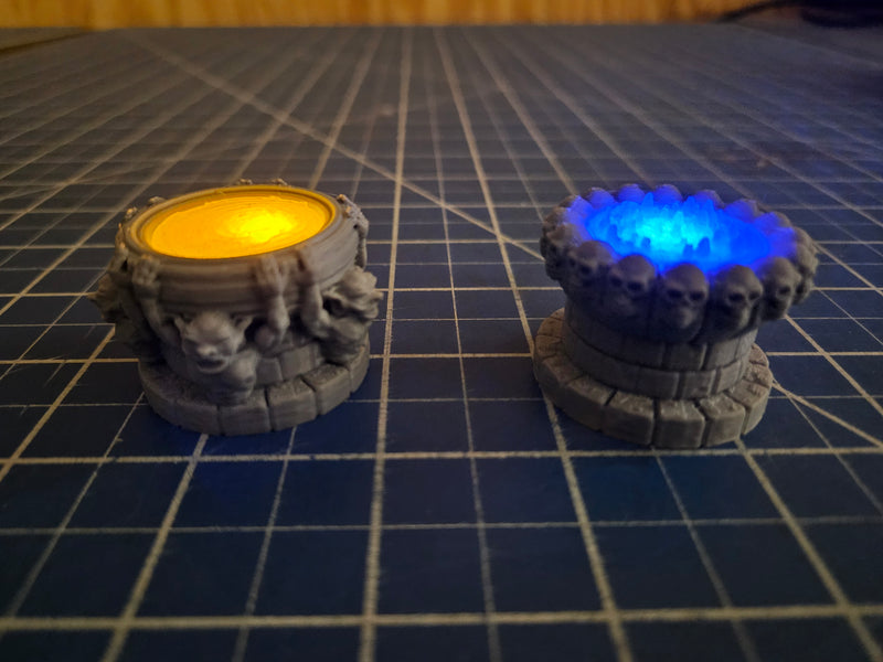 Scrying Pool LED - 28 mm / 1" - DragonLock - DND - Pathfinder - RPG - Dungeon & Dragons - Terrain - Fat Dragon Games