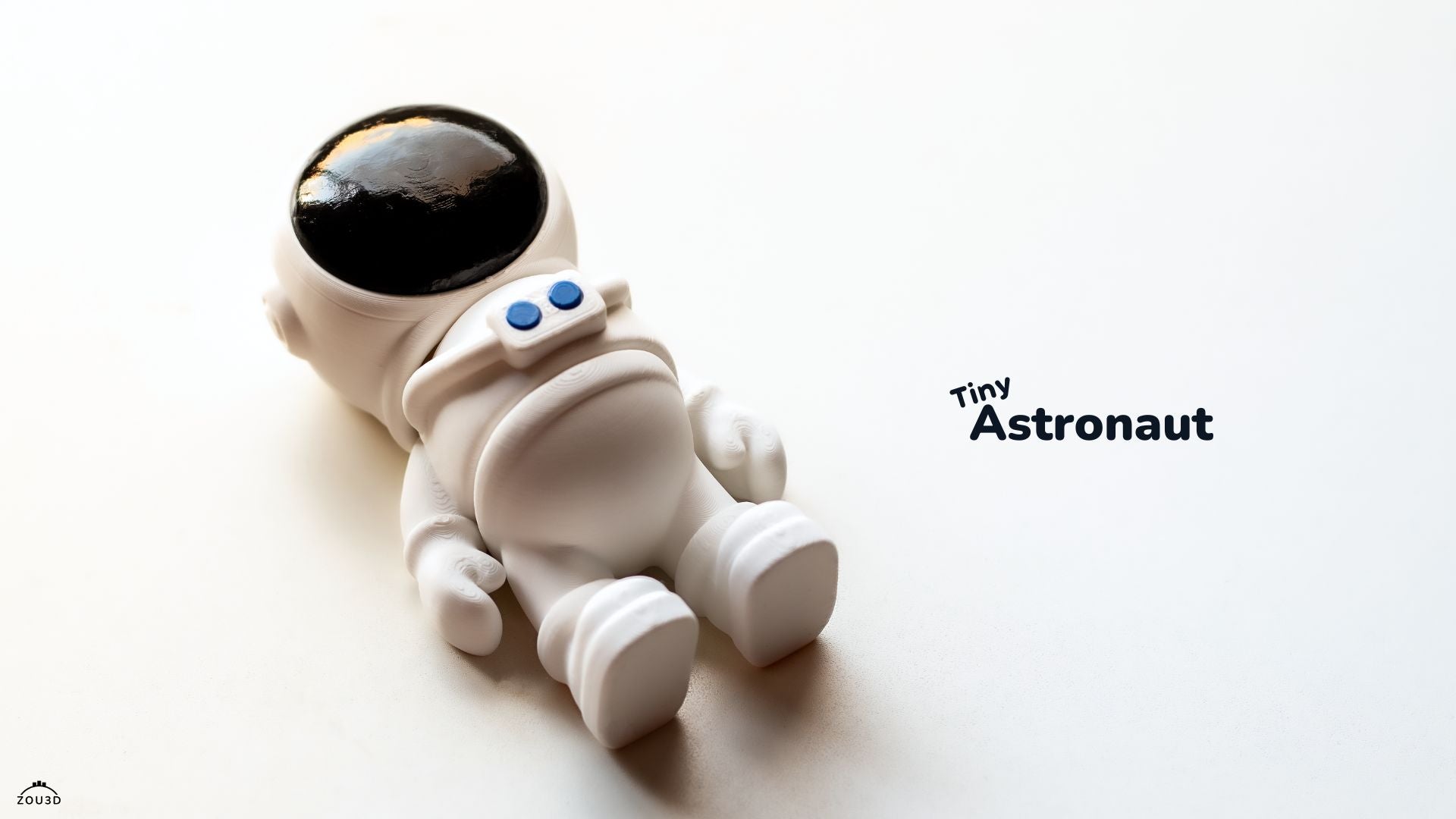 Tiny Astronaut - Articulated - Keychain - Desk Ornament - ZOU3D