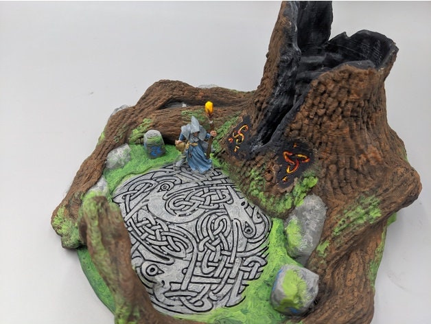 OpenForge - Places of Power - Sundered Heartwood Tree - Tabletop - DND - Pathfinder - RPG - 28 mm / 1" - Terrain - Dungeons & Dragons