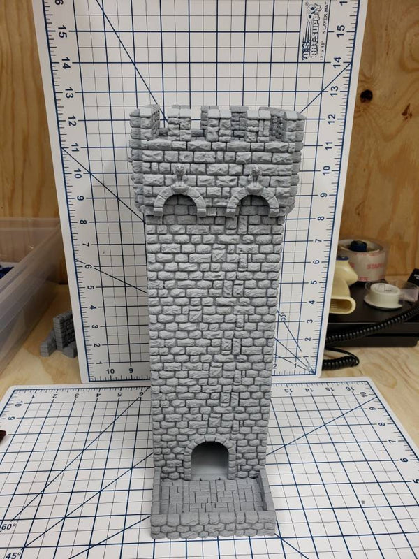 DM Screen of Doom - Dice Tower - DND - Pathfinder - RPG - Dungeon & Dragons - Fat Dragon Games