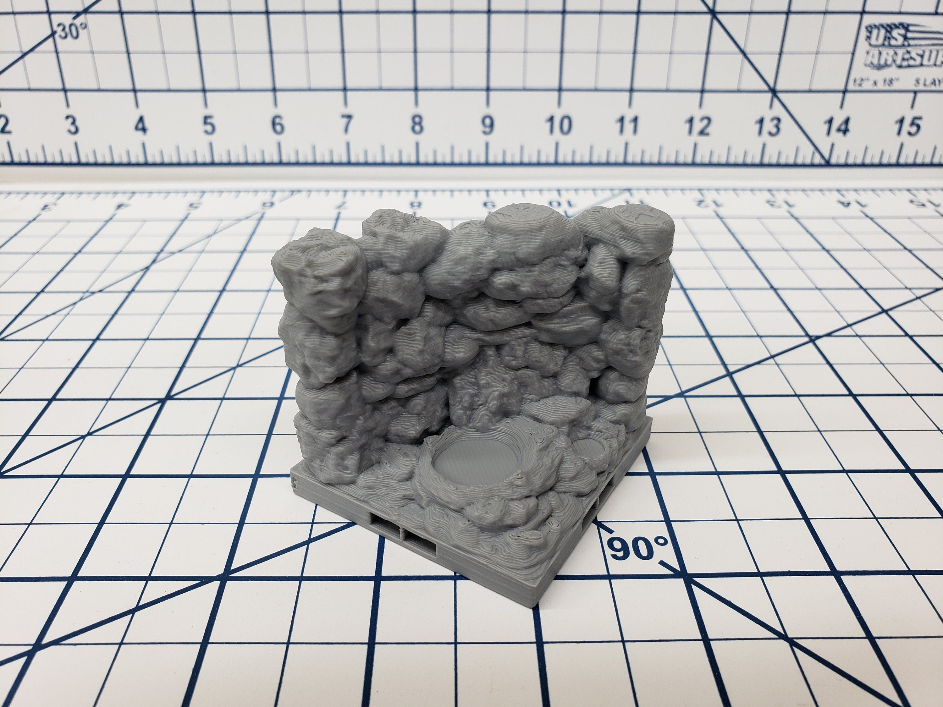 Caverns - Wavy Wall and Corner Tiles- DragonLock - DND - Pathfinder - RPG - Dungeon & Dragons - 28 mm / 1" - Terrain - Fat Dragon Games