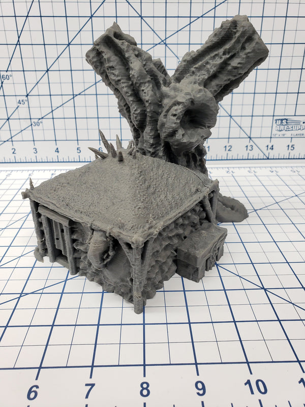 The Forest of Oakenspire - Lonely Hut - Hero's Hoard - DND - Pathfinder - Dungeons & Dragons - RPG - Tabletop - EC3D - 28 mm - 1"