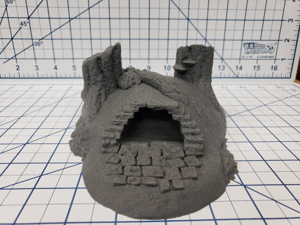 The Forest of Oakenspire - Barrow Entrance - Hero's Hoard - DND - Pathfinder - Dungeons & Dragons - RPG - Tabletop - EC3D - 28 mm - 1"