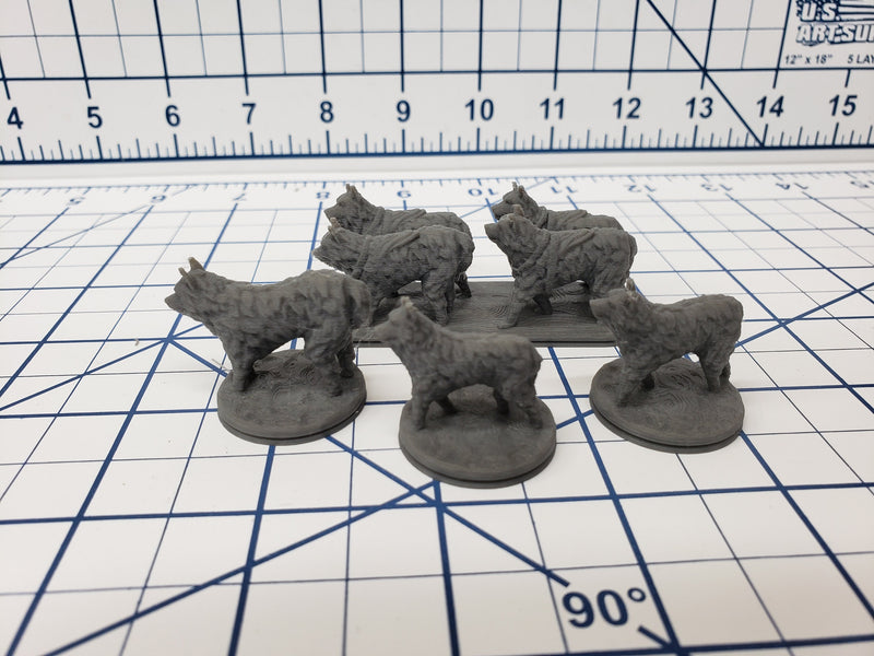 The Wilds of Wintertide - Set of Sled Dogs Minis - Hero's Hoard - DND - Pathfinder - Dungeons & Dragons - RPG - Tabletop - EC3D - Miniature