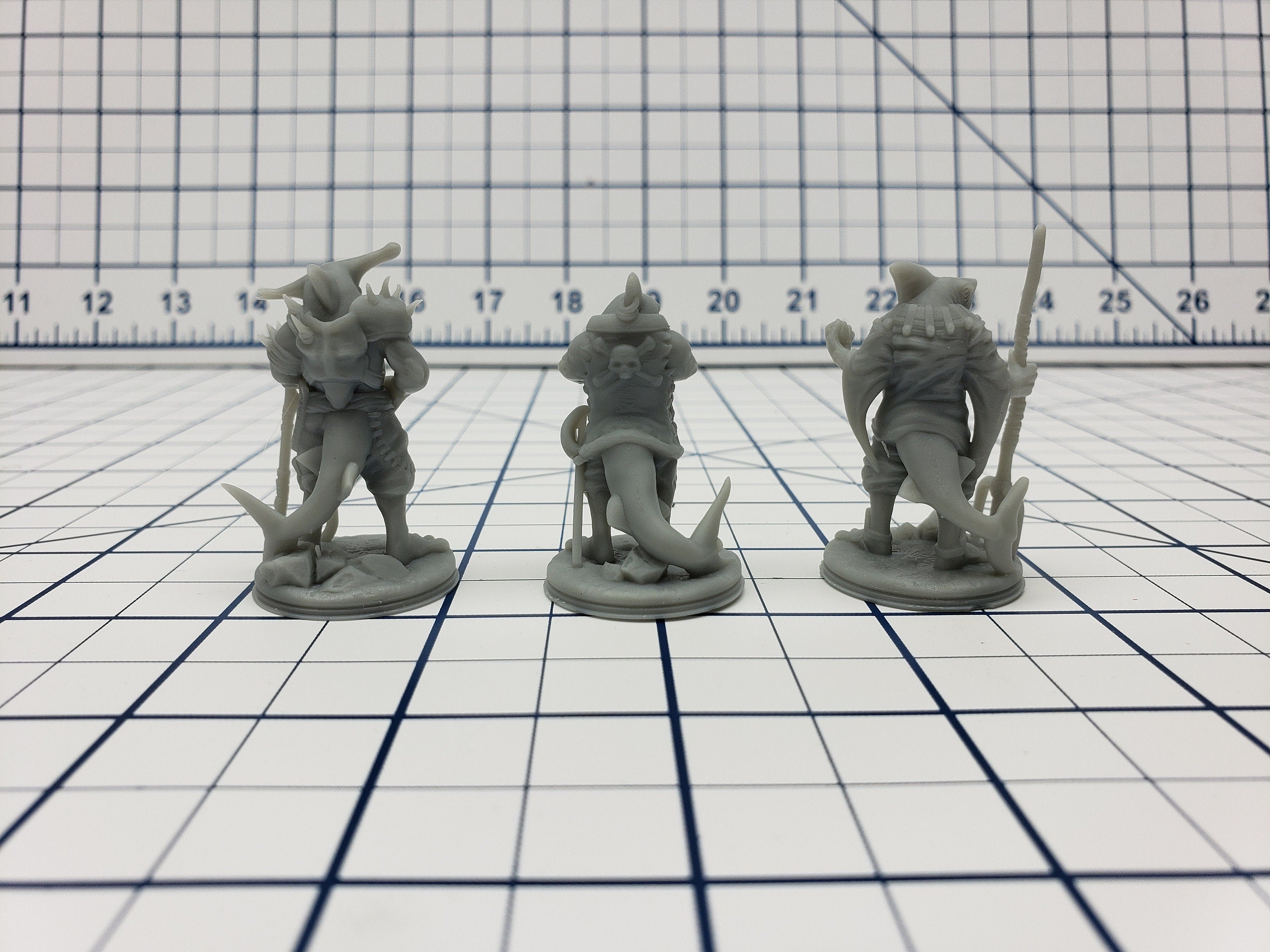 Shark Men Mini - Savage Atoll - Hero's Hoard - DND - Pathfinder - Dungeons & Dragons - RPG - Tabletop - EC3D - Miniature